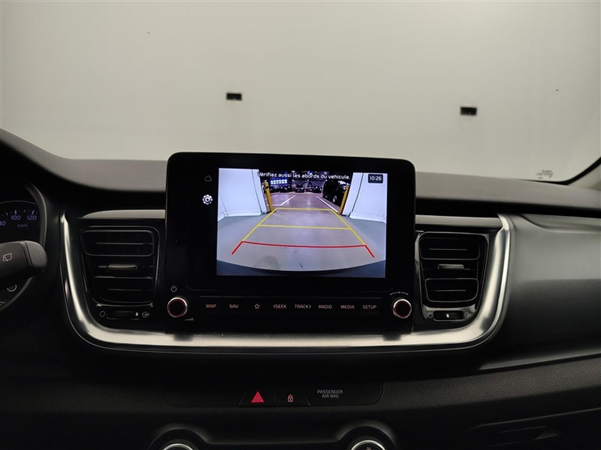 Kia Stonic 1.0 T-GDi 100cv Pulse NAVI / CARPLAY / CAMERA / JA 16" (2022) - Foto 16