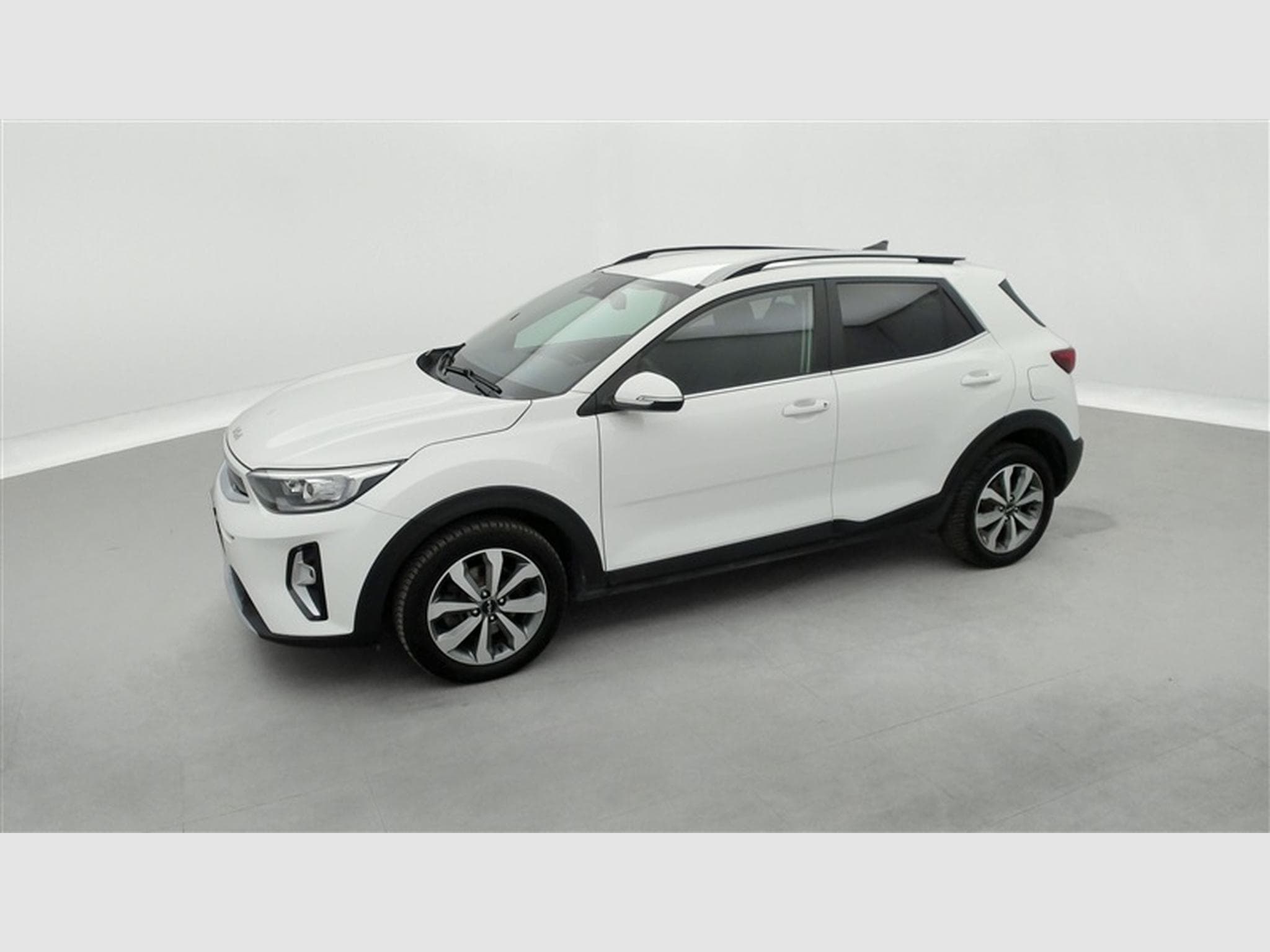 Kia Stonic 1.0 T-GDi 100cv Pulse NAVI / CARPLAY / CAMERA / JA 16" (2022) - Foto 19