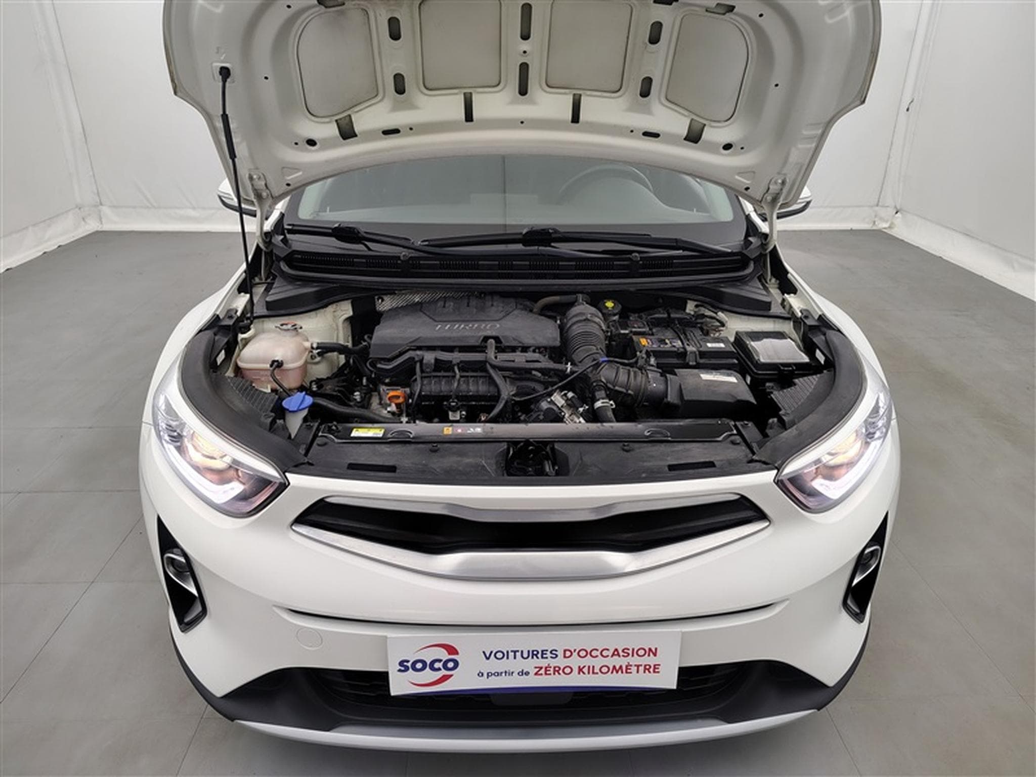 Kia Stonic 1.0 T-GDi 100cv Pulse NAVI / CARPLAY / CAMERA / JA 16" (2022) - Foto 17