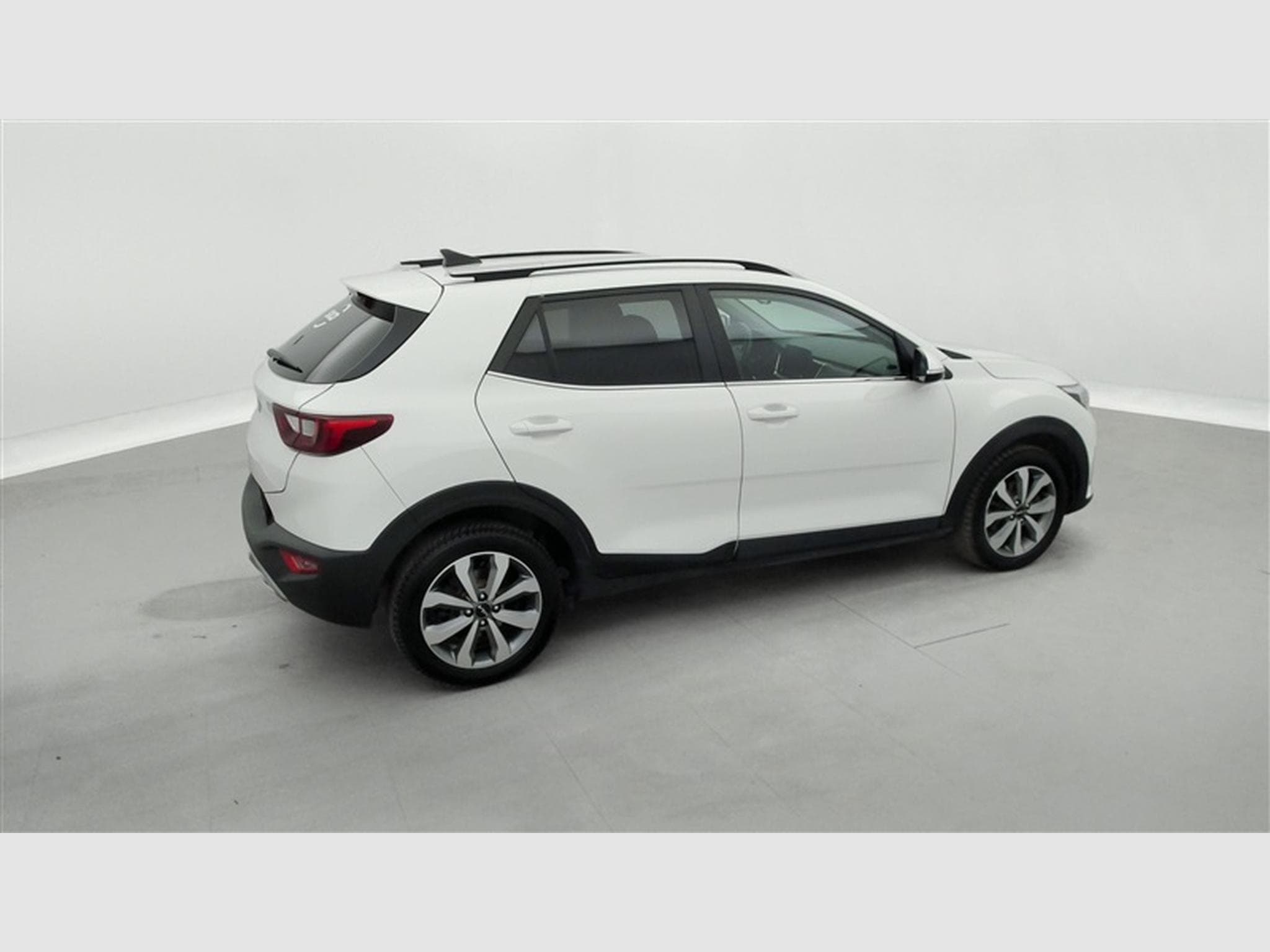 Kia Stonic 1.0 T-GDi 100cv Pulse NAVI / CARPLAY / CAMERA / JA 16" (2022) - Foto 23