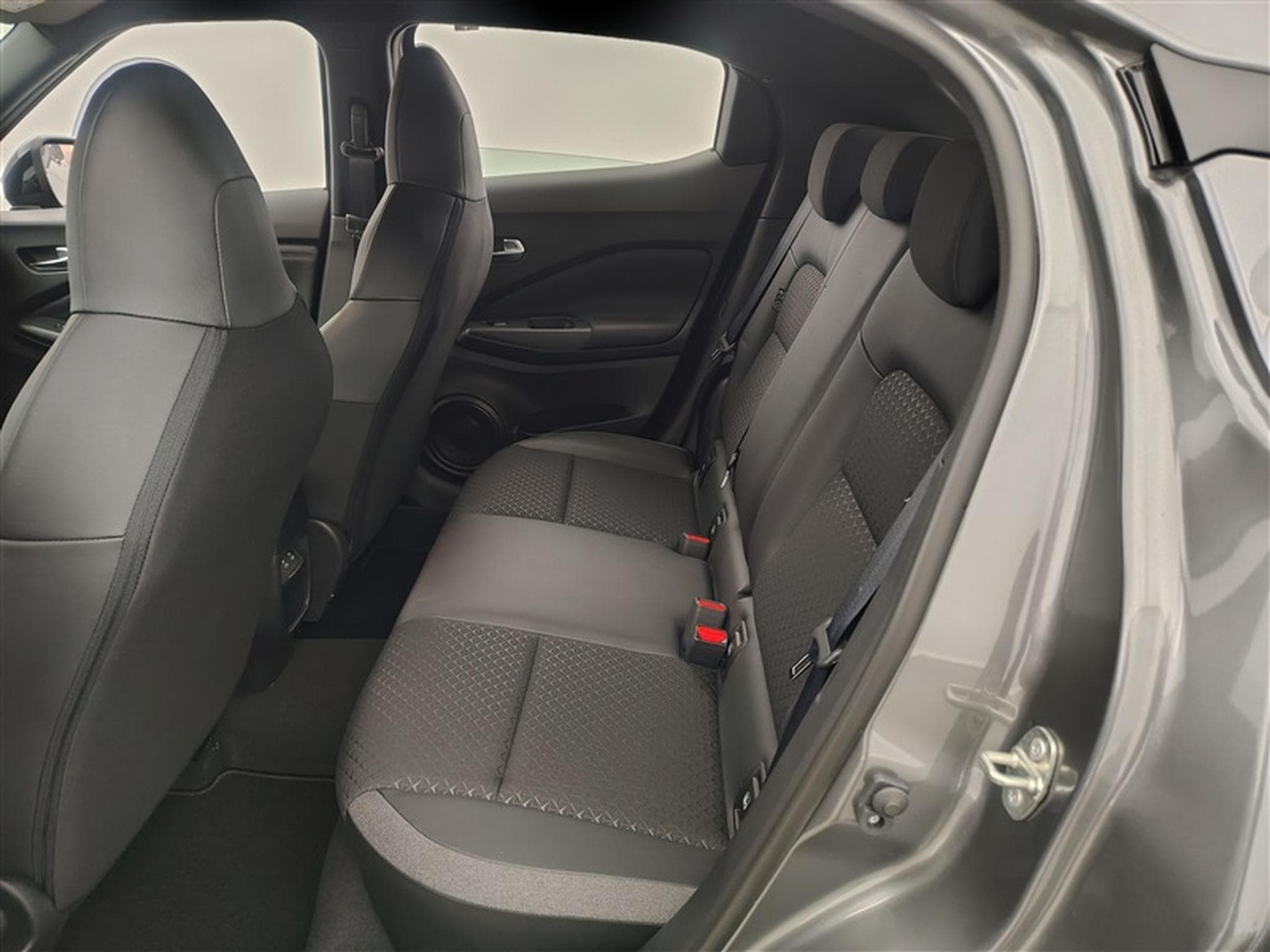 Nissan Juke 1.0 DIG-T N-Connecta CARPLAY / FULL LED / CAMERA / JA 17" (2026) - Foto 13