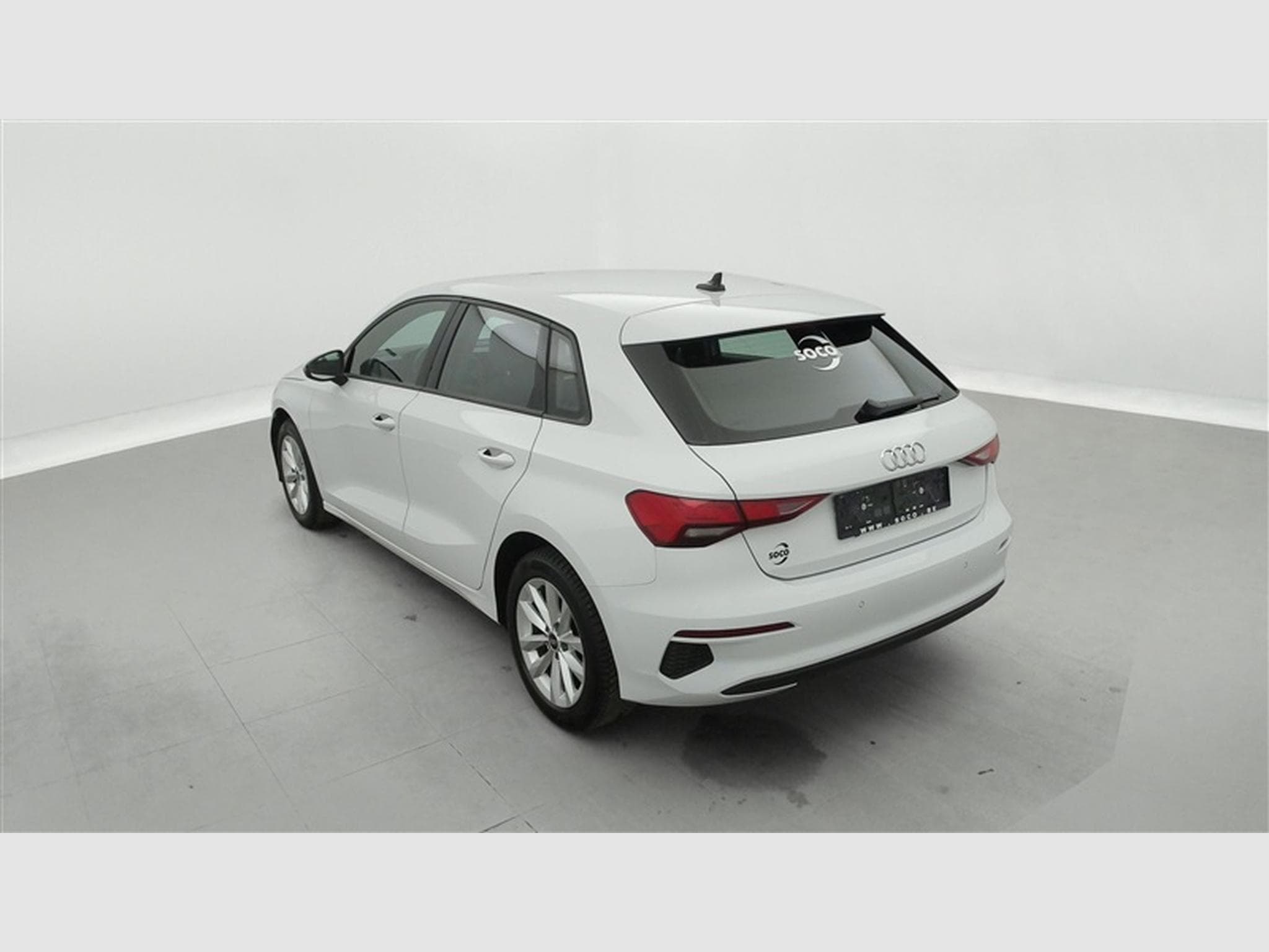 Audi A3 30 TFSI Design NAVI/FULL LED/JA16/PDC (2023) - Foto 2