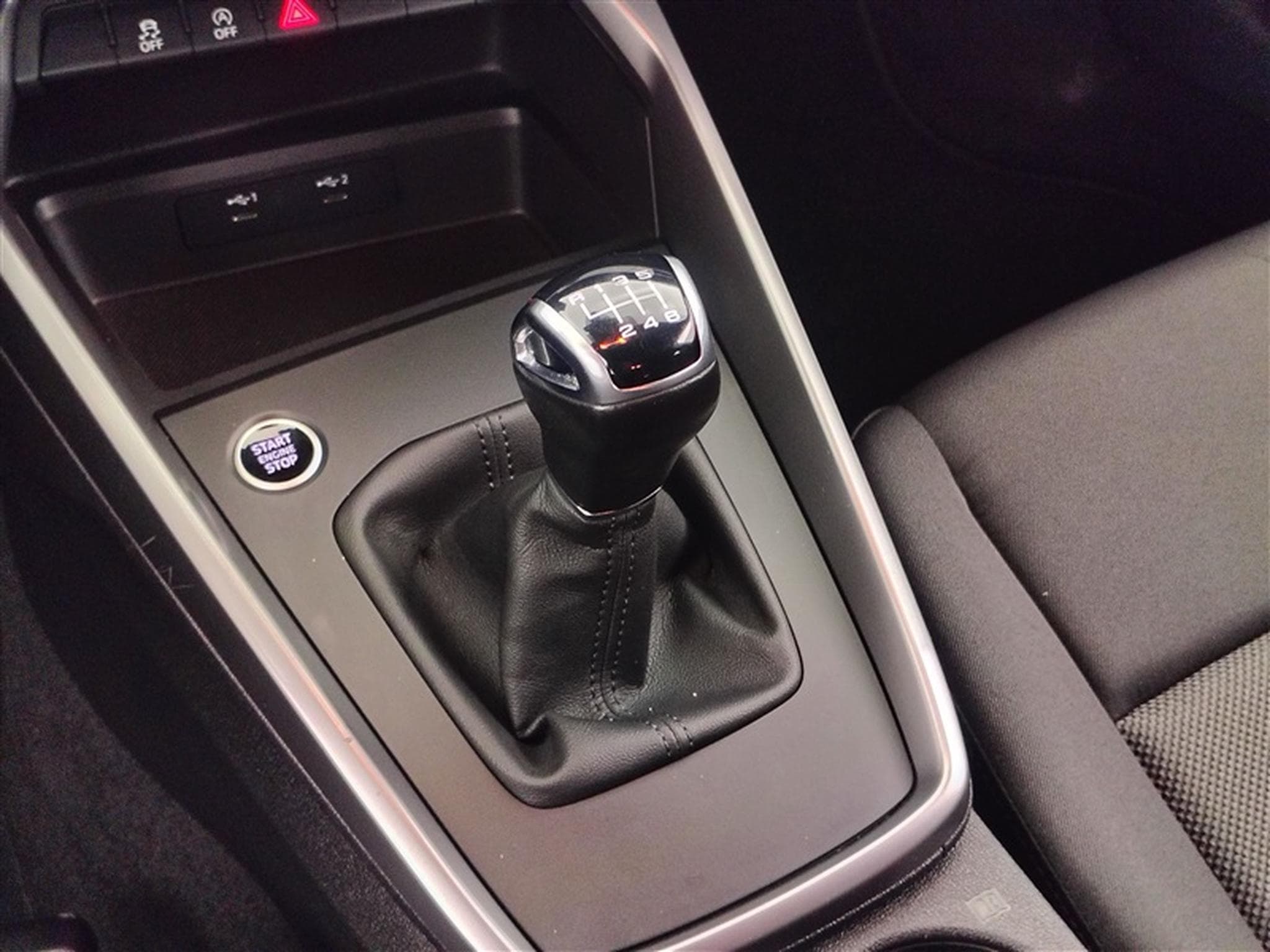 Audi A3 30 TFSI Design NAVI/FULL LED/JA16/PDC (2023) - Foto 11