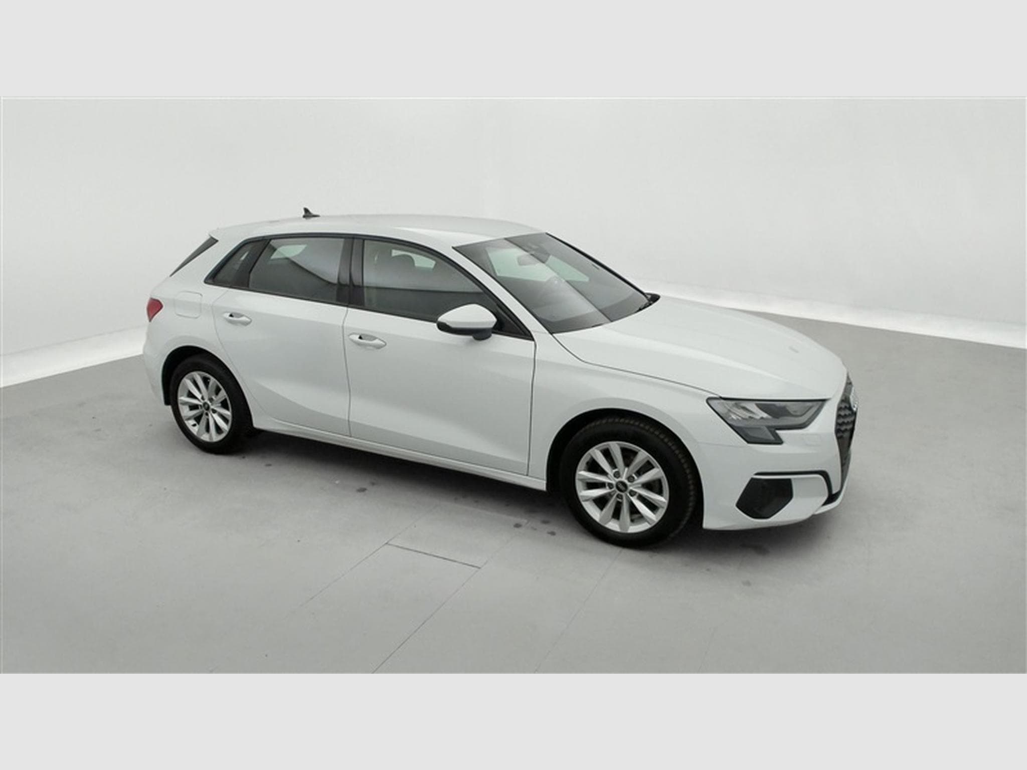 Audi A3 30 TFSI Design NAVI/FULL LED/JA16/PDC (2023) - Foto 20