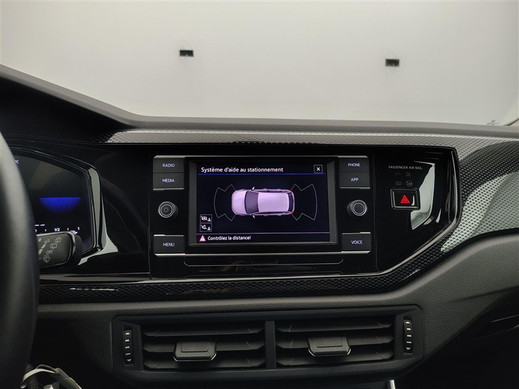 VW Polo 1.0 TSI 95cv Life *CARPLAY/ FULL LED / PDC AV+AR* (2023) - Photo 18