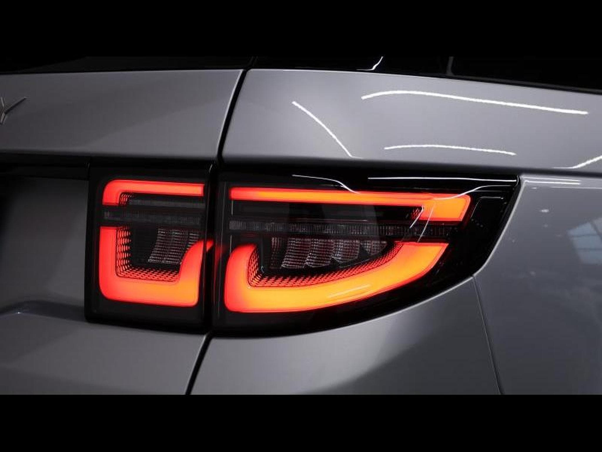 Land-Rover Discovery Sport D165 AWD Auto 7places (2025) - Photo 12