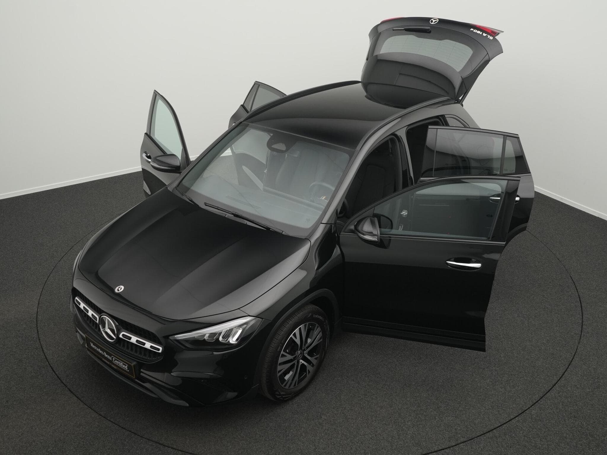 Mercedes GLA 180 d Progressive LED+Kamera+Night+MBUX (2025) - Foto 14