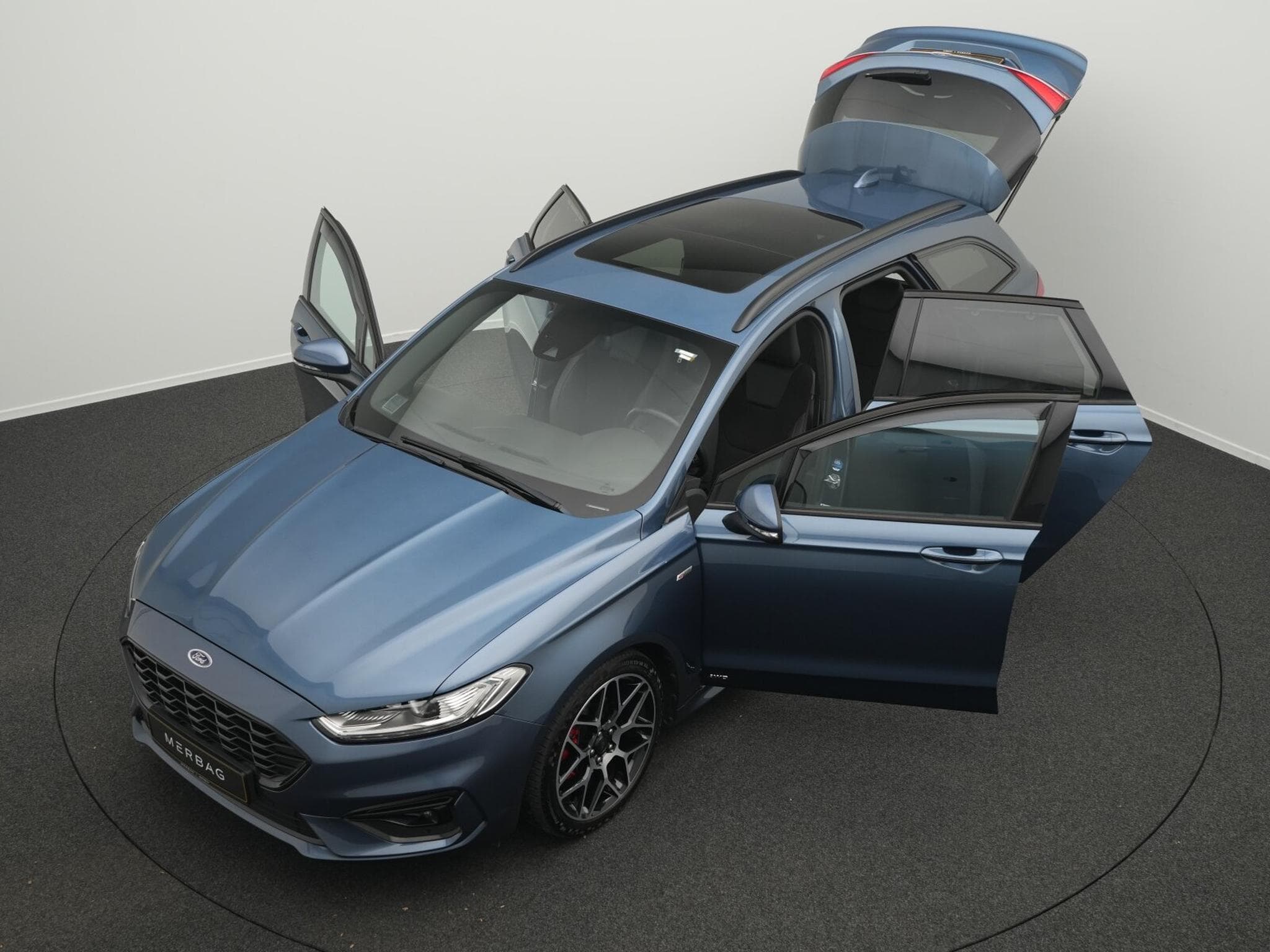 Ford Mondeo Kombi 2.0 EcoBlue ST-Line AWD (2021) - Foto 14