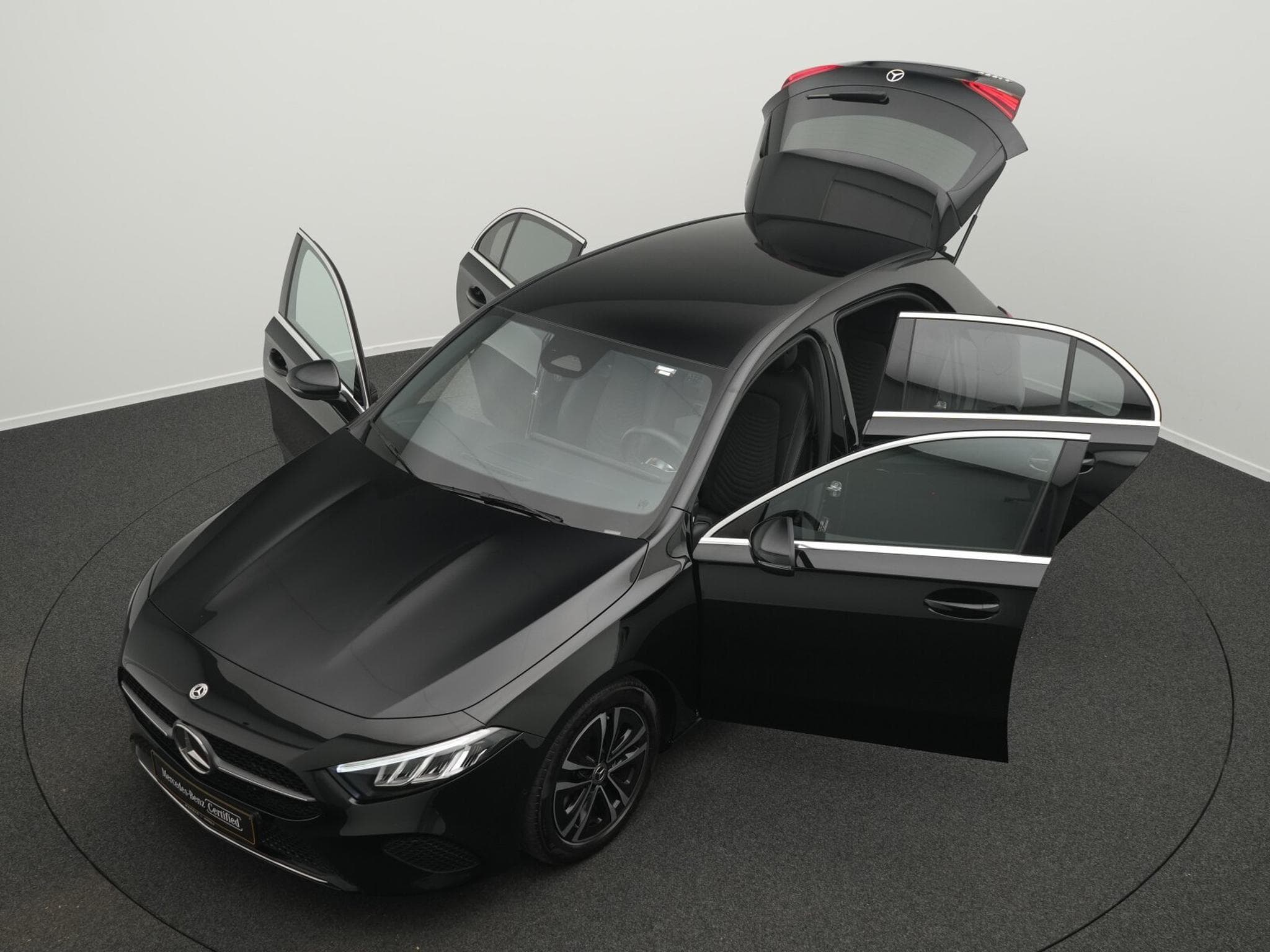 Mercedes A 180 d Progressive LED+Kamera+MBUX (2025) - Foto 14