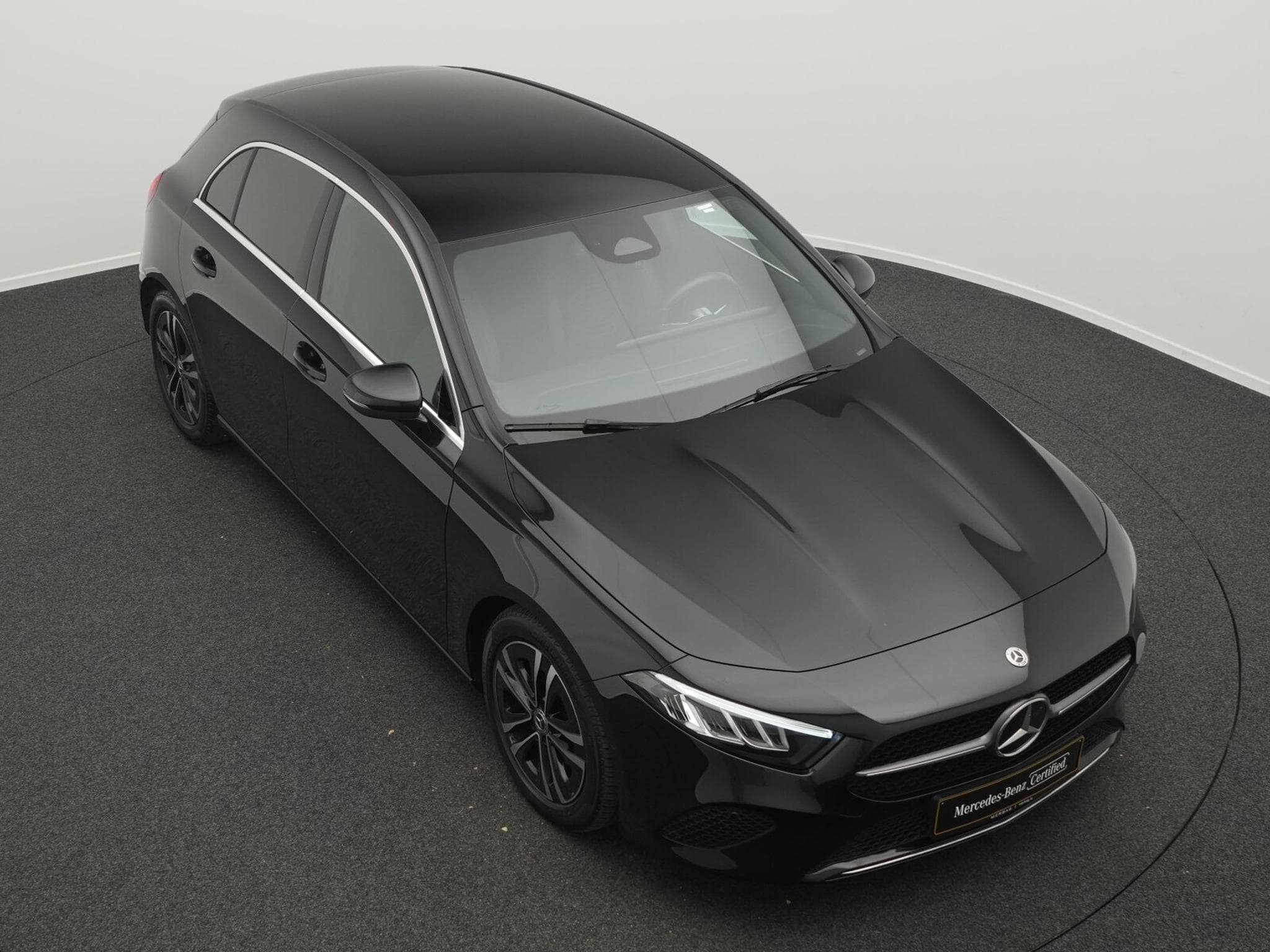 Mercedes A 180 d Progressive LED+Kamera+MBUX (2025) - Foto 12