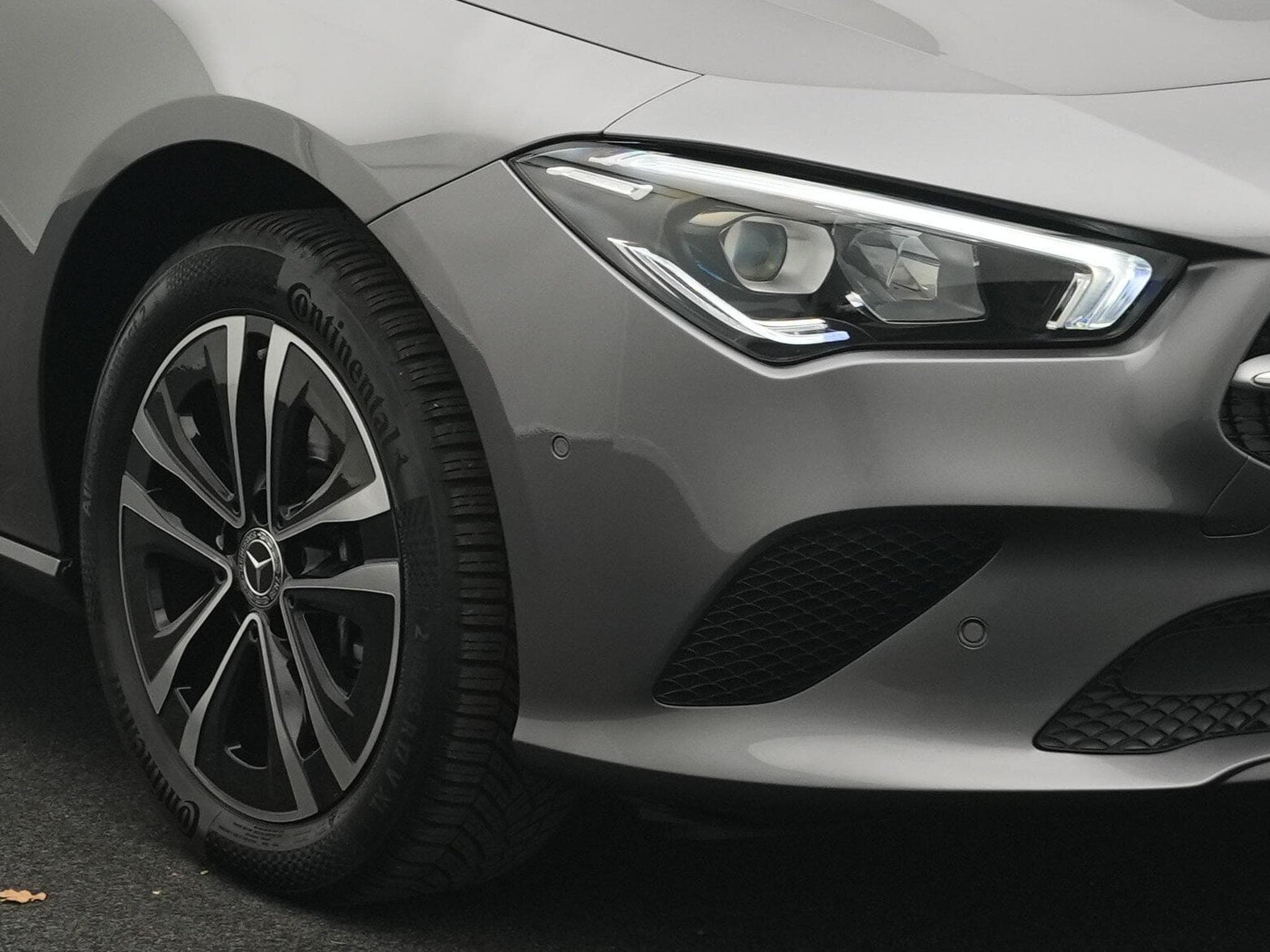 Mercedes CLA 250 e Progressive LED+EasyPack+Apple+MBUX (2023) - Foto 9