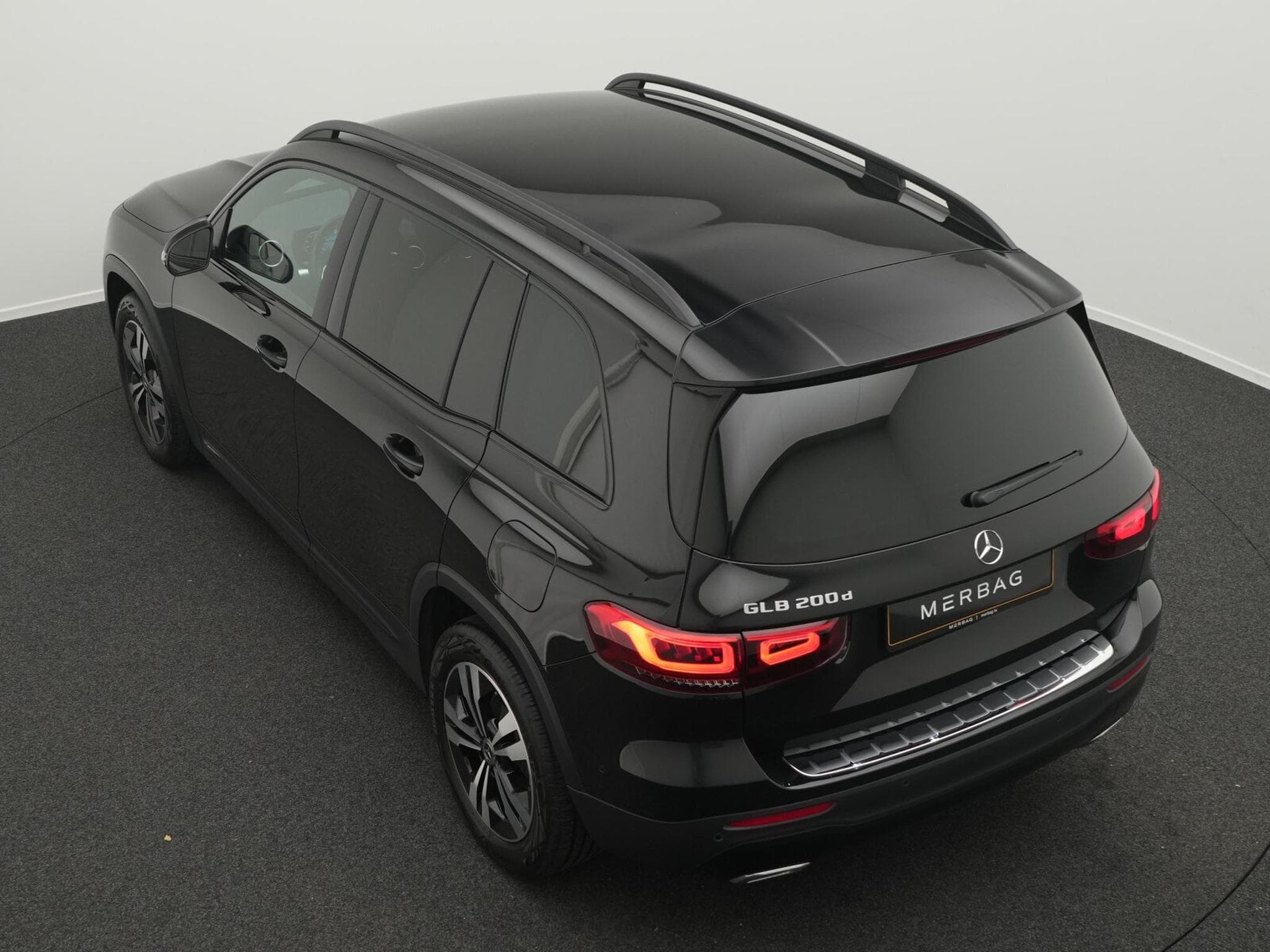 Mercedes GLB 200 d Progressive LED+Kamera+Night+AHK (2024) - Foto 13