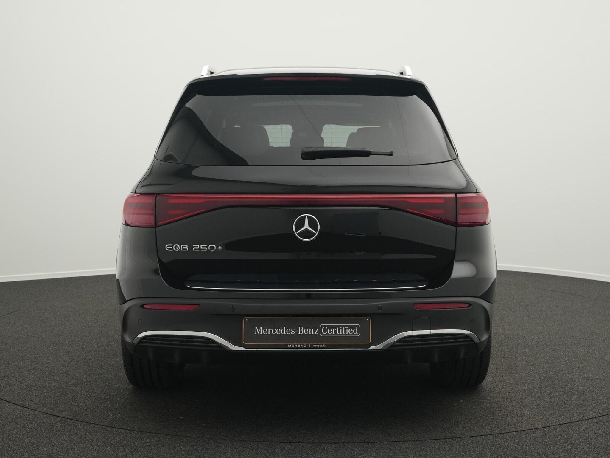Mercedes EQB + AMG-Line LED+Pano+360°+Memo+Burm (2026) - Foto 4