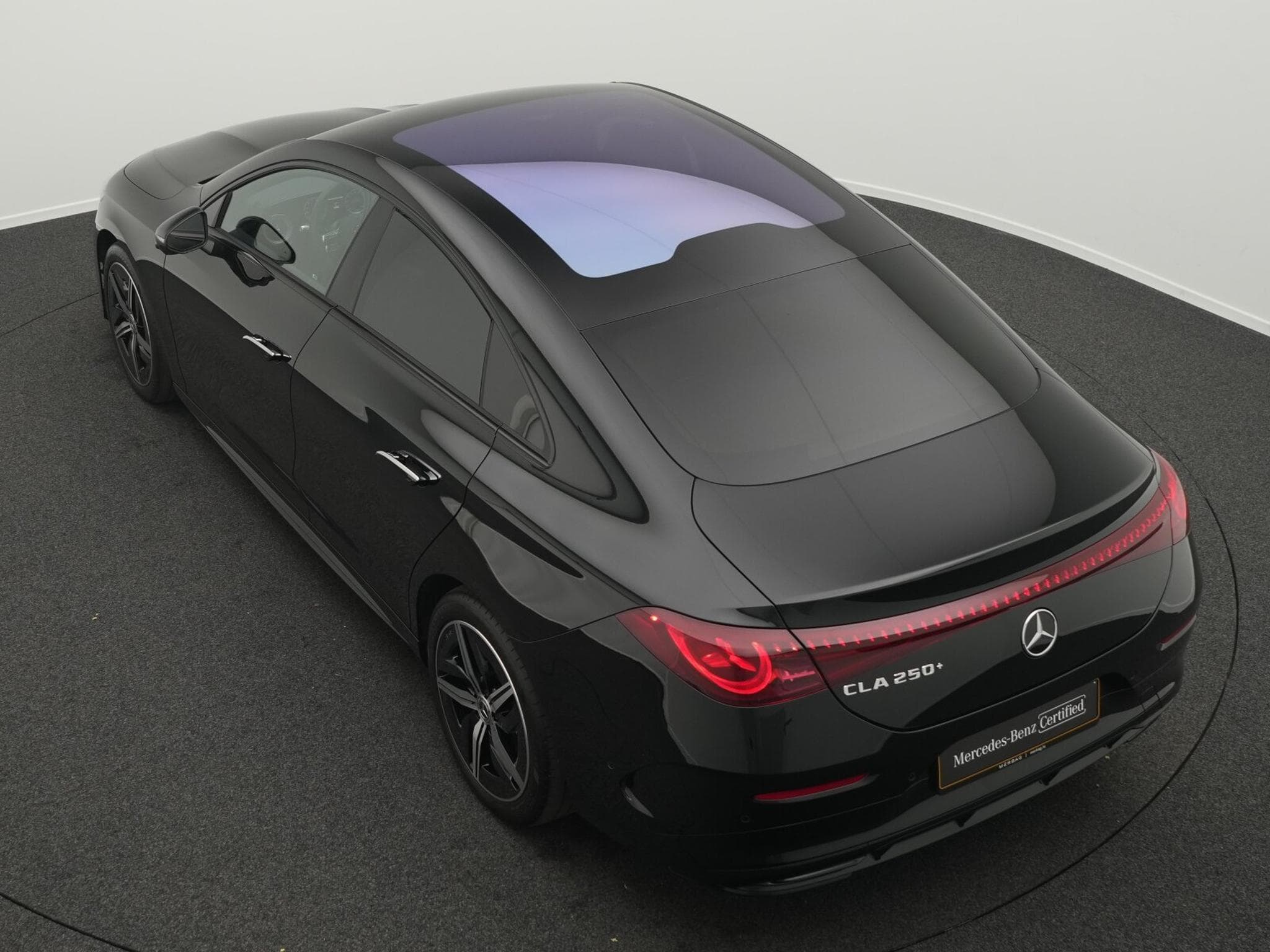 Mercedes CLA 250 + AMG-Line Multi+Pano+Night+Memo (2026) - Foto 13