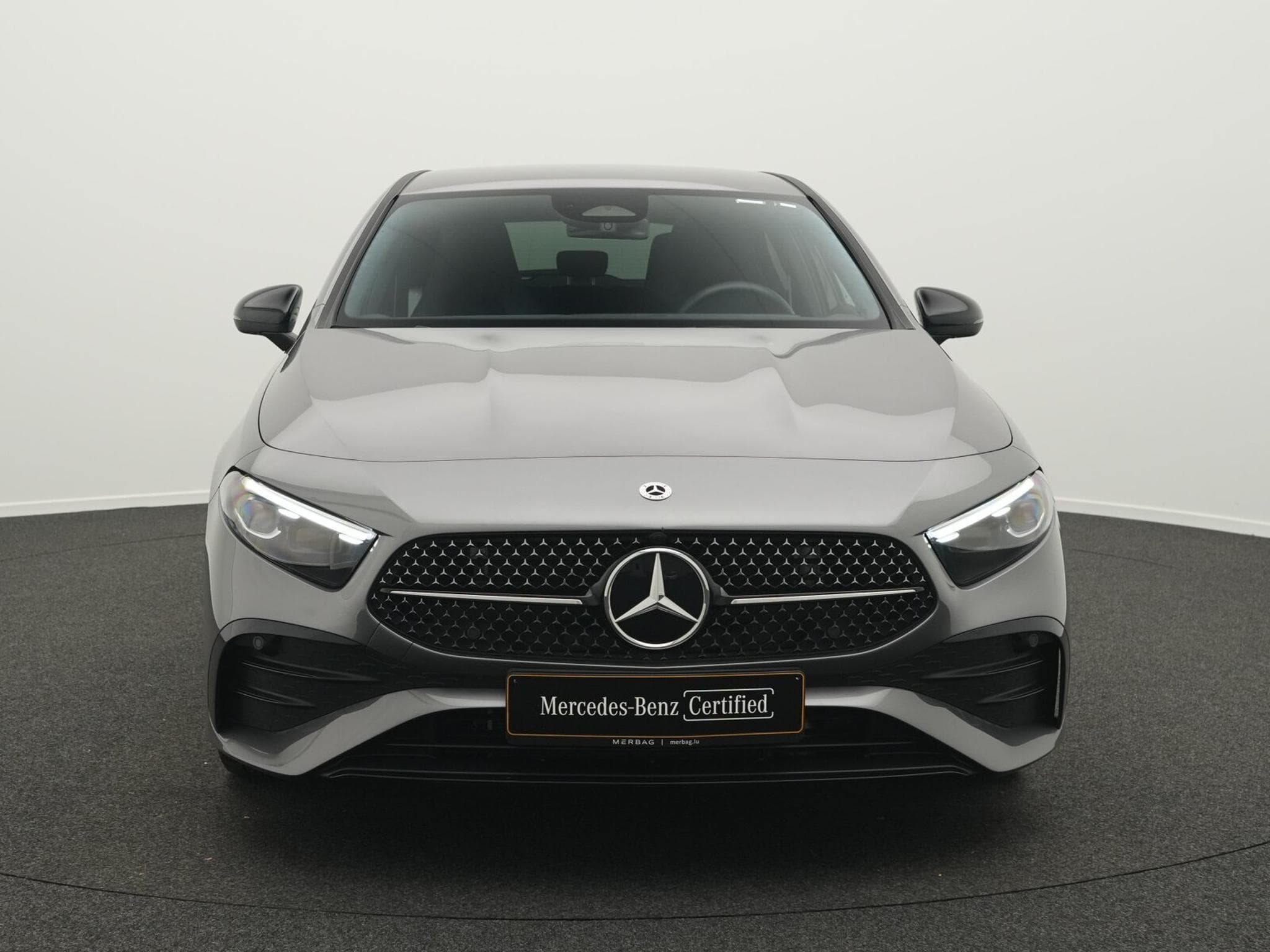 Mercedes A 200 AMG-Line Multi+Kamera+Night+MBUX (2025) - Foto 2