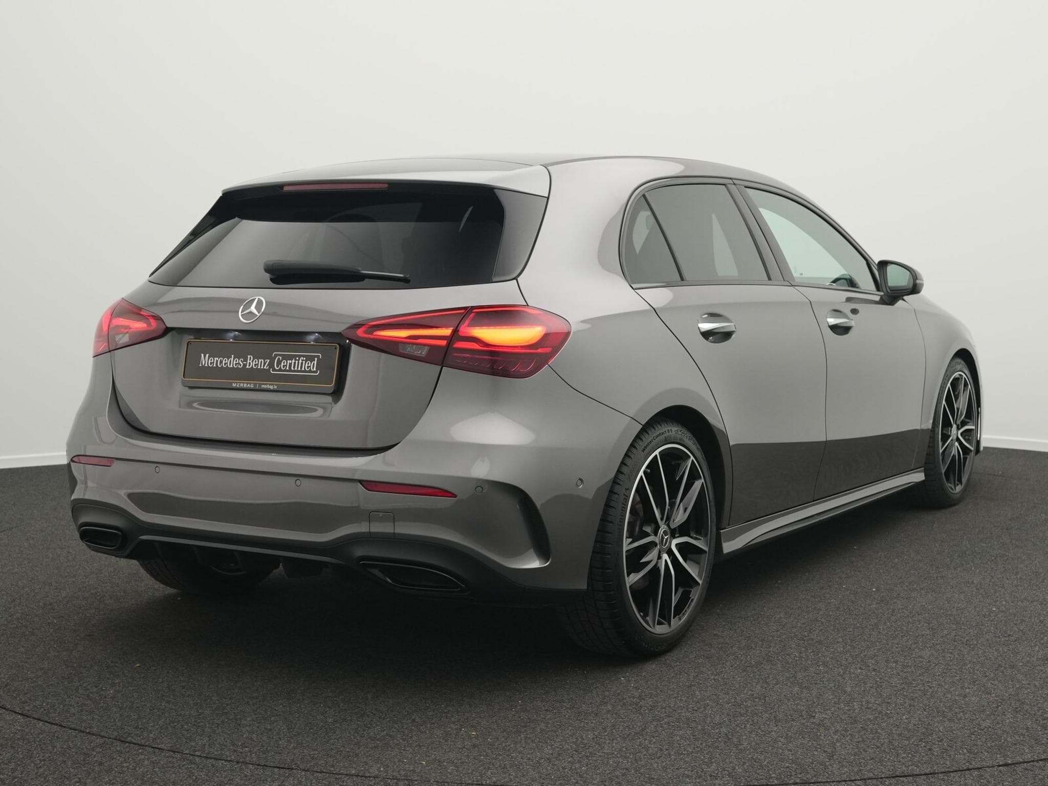 Mercedes A 200 AMG-Line Multi+Kamera+Night+MBUX (2025) - Foto 3