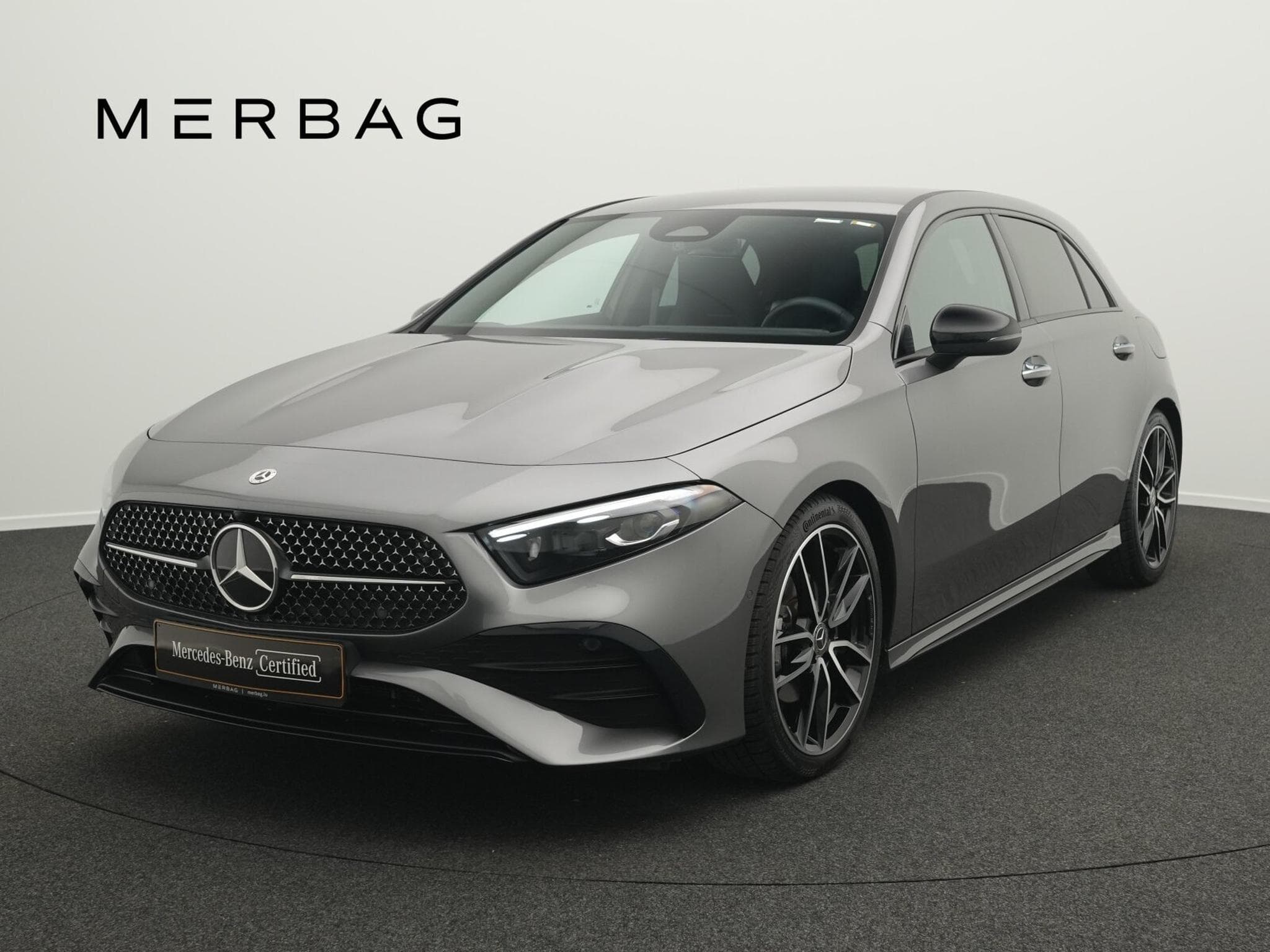 Mercedes A 200 AMG-Line Multi+Kamera+Night+MBUX (2025) - Foto 1