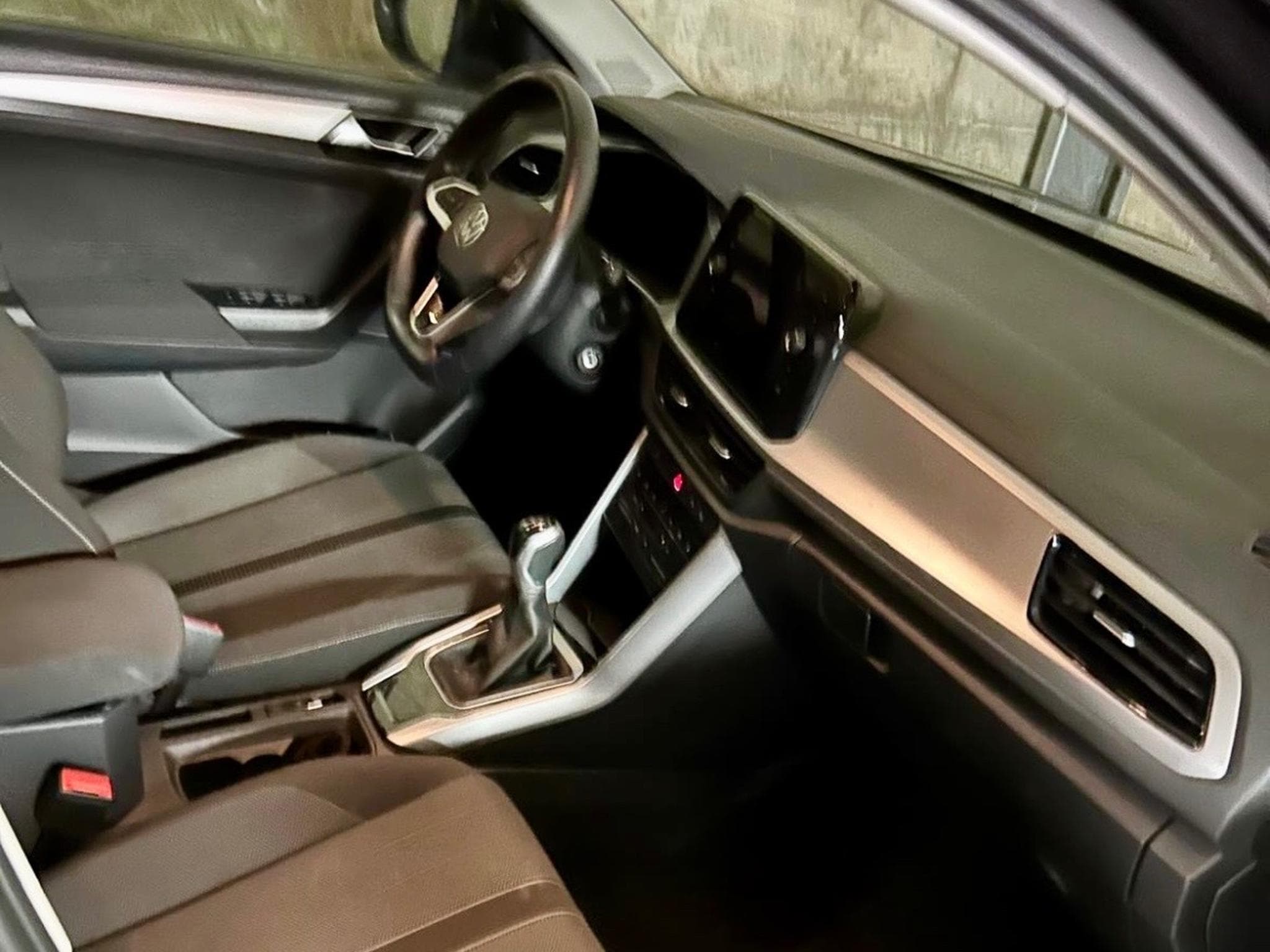 VW T-Roc Chrome (2023) - Photo 3