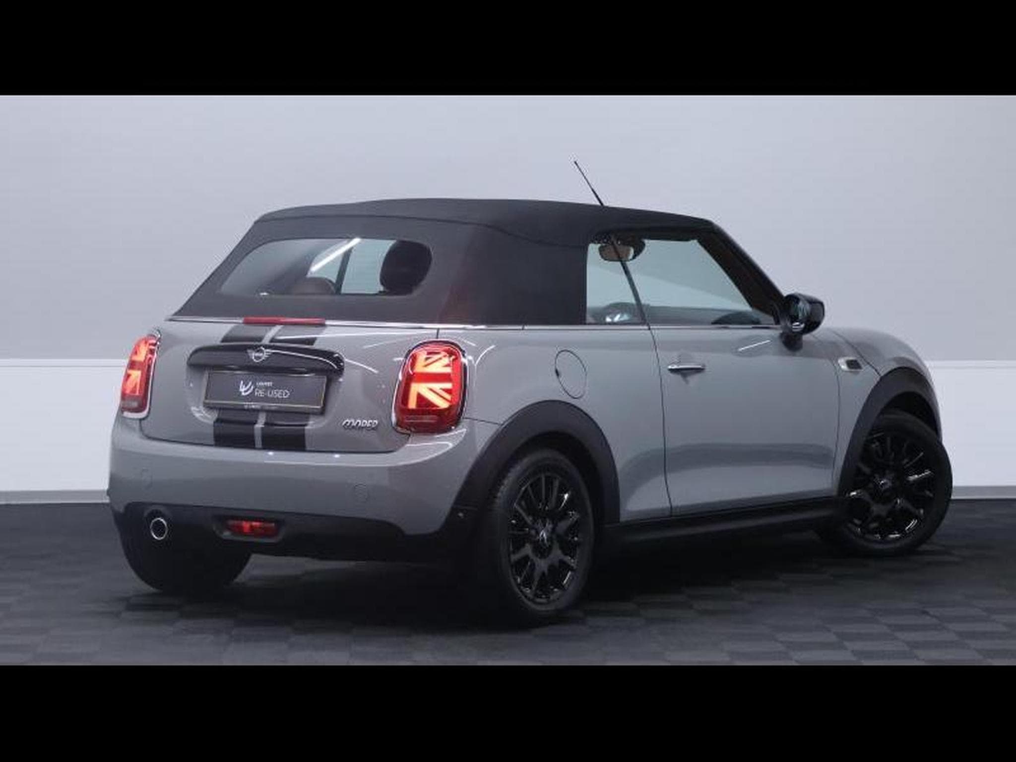 MINI Cooper 1.5 136ch Convertible Steptronic 7 (2020) - Foto 16