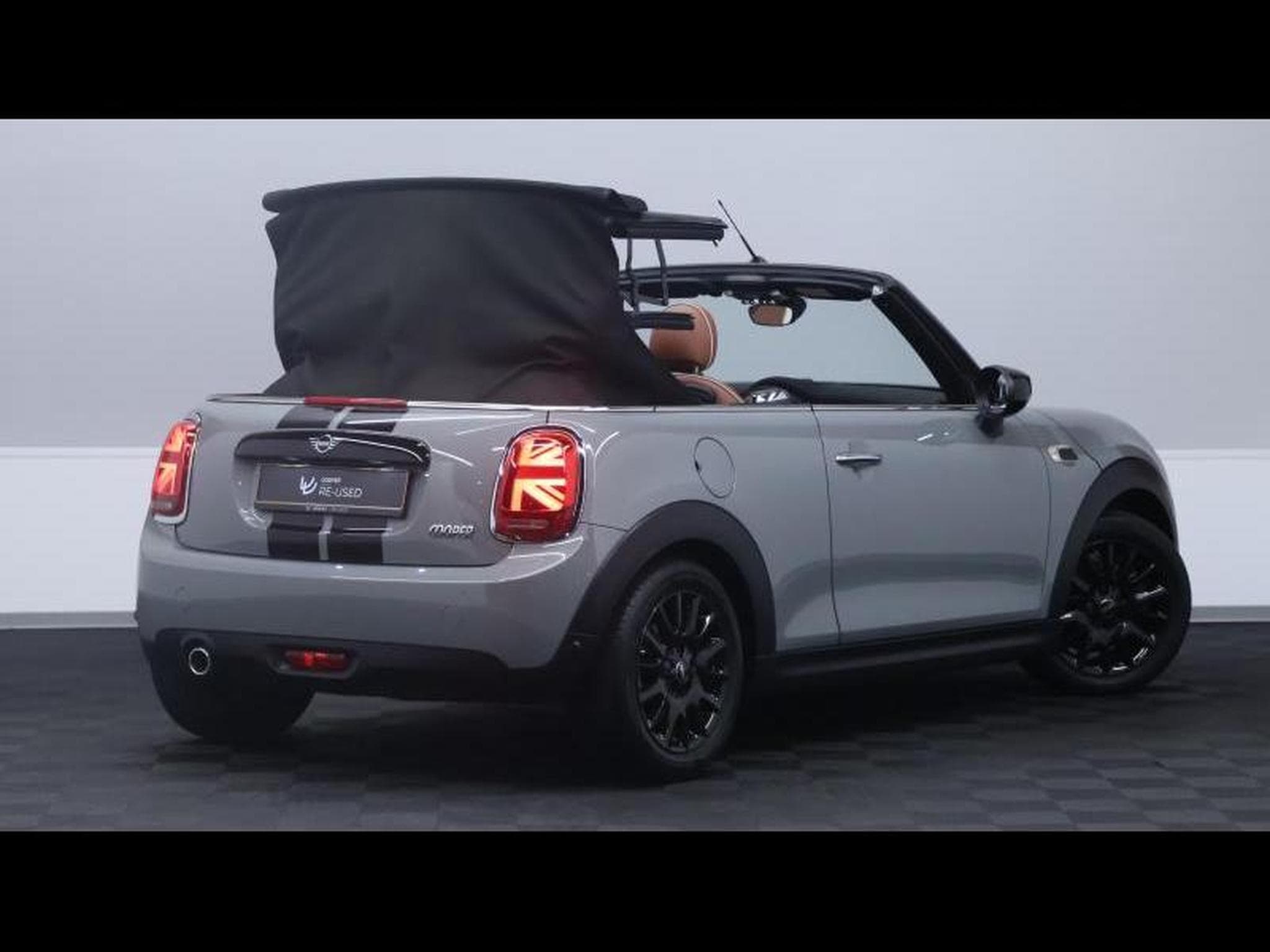 MINI Cooper 1.5 136ch Convertible Steptronic 7 (2020) - Foto 15