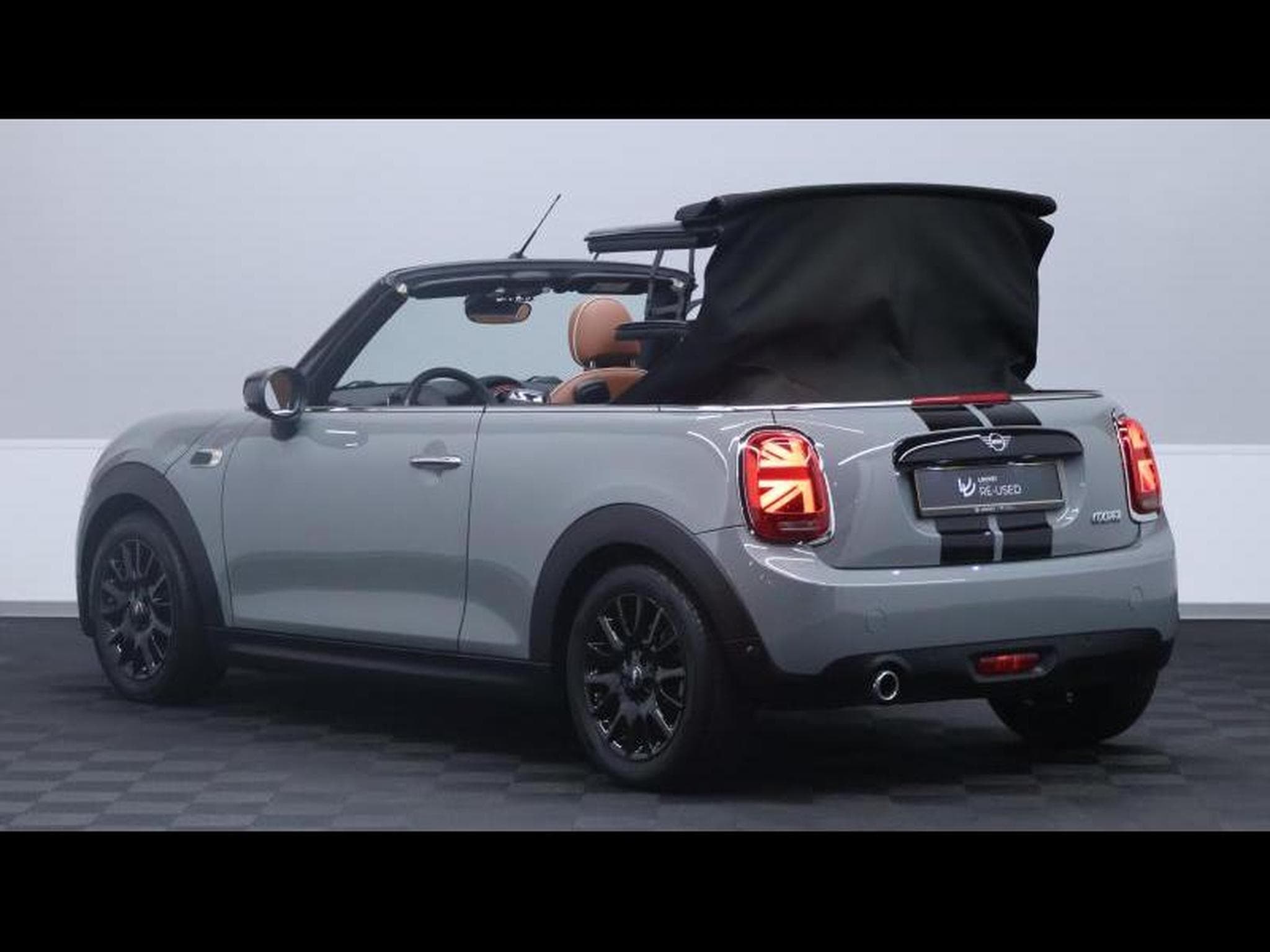 MINI Cooper 1.5 136ch Convertible Steptronic 7 (2020) - Foto 21
