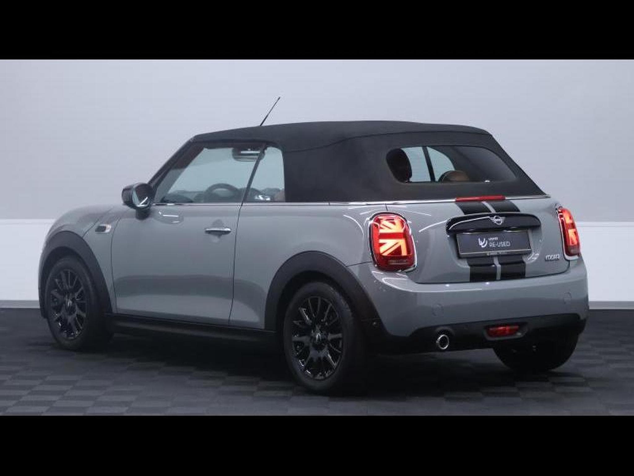 MINI Cooper 1.5 136ch Convertible Steptronic 7 (2020) - Foto 22