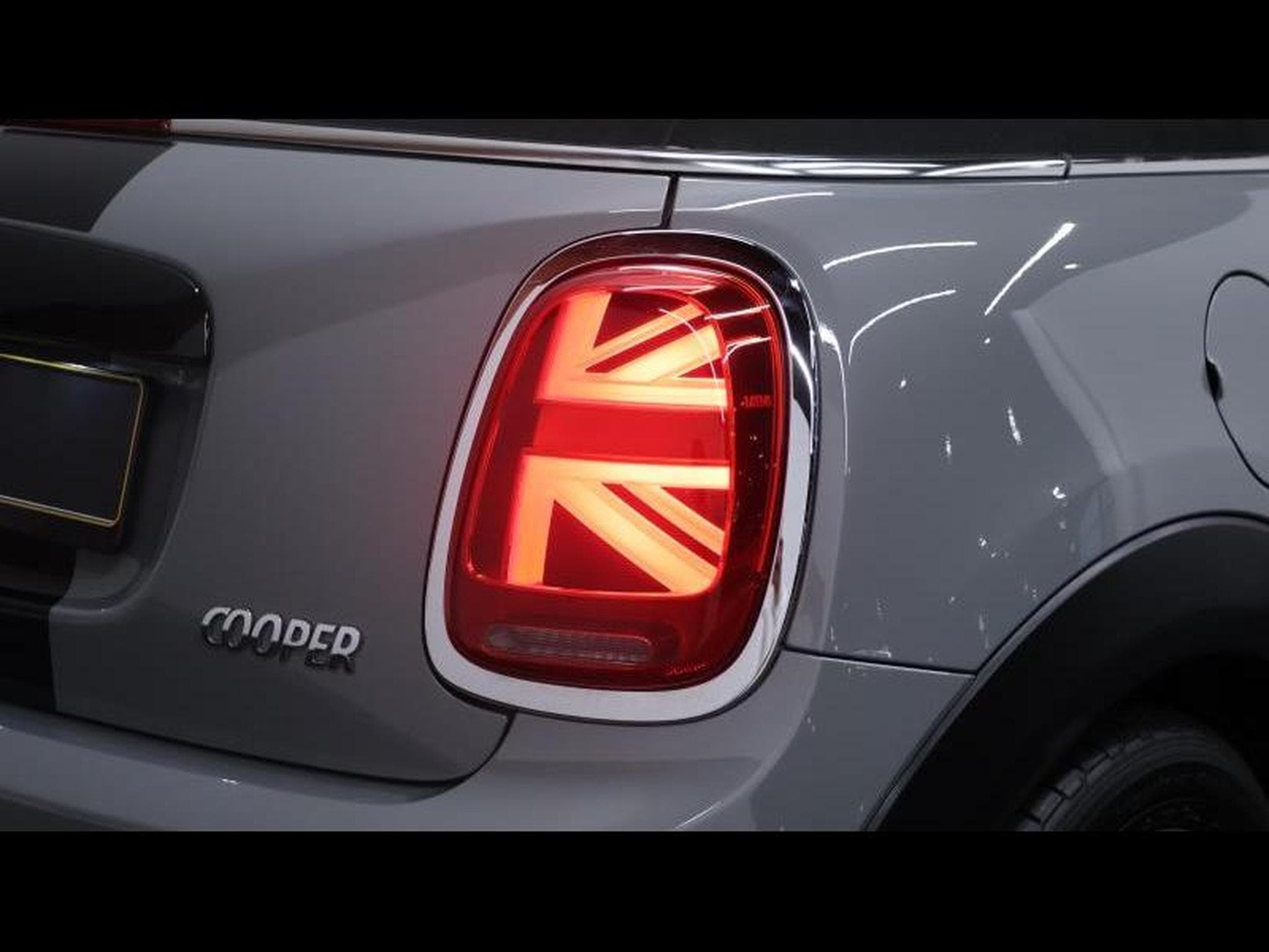 MINI Cooper 1.5 136ch Convertible Steptronic 7 (2020) - Foto 25