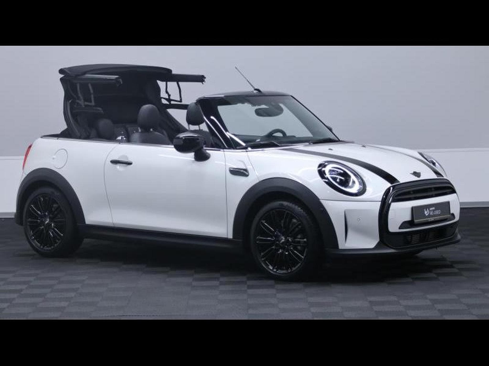 MINI Cooper Convertible 1.5 136 Steptronic (2023) - Foto 8