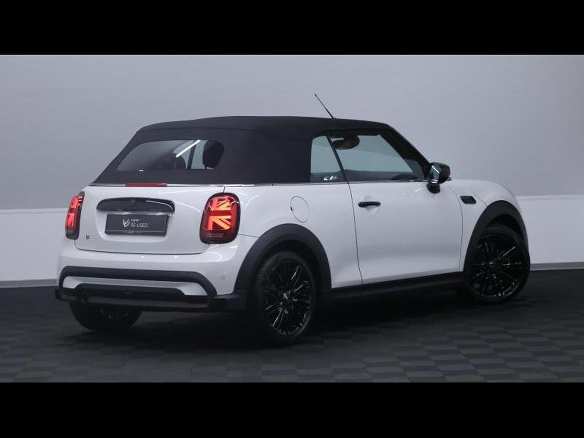 MINI Cooper Convertible 1.5 136 Steptronic (2023) - Foto 16