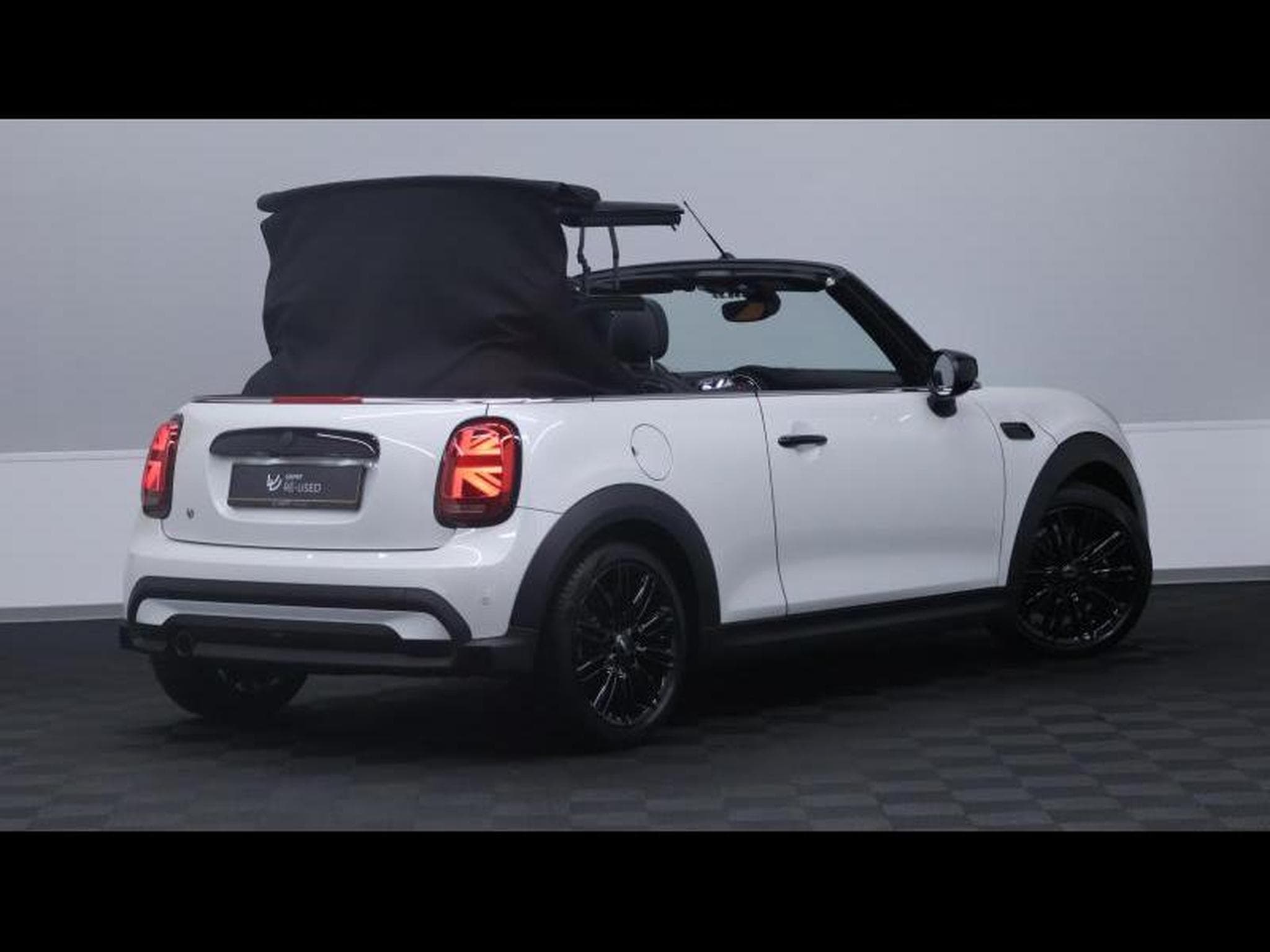MINI Cooper Convertible 1.5 136 Steptronic (2023) - Foto 15