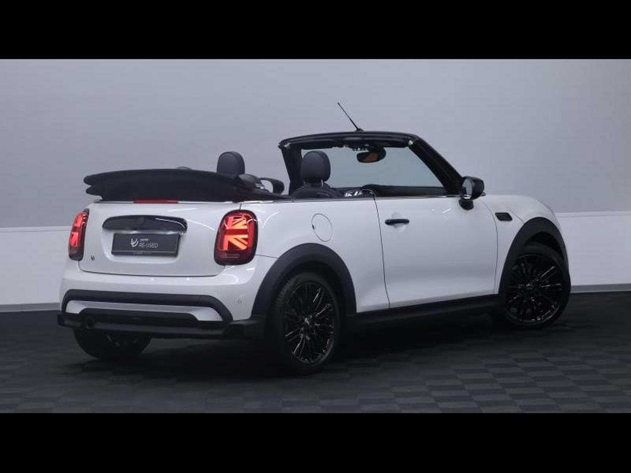 MINI Cooper Convertible 1.5 136 Steptronic (2023) - Foto 14