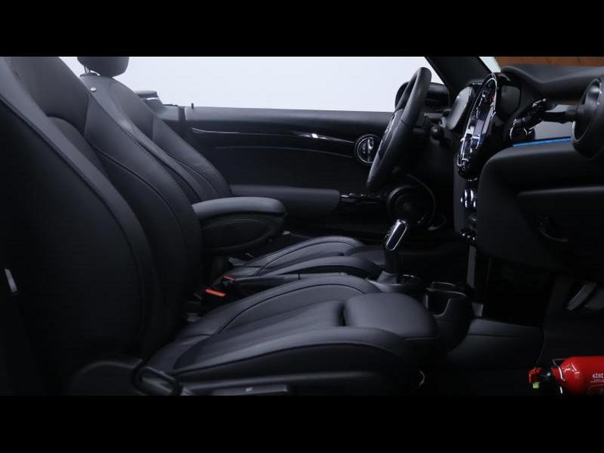 MINI Cooper Convertible 1.5 136 Steptronic (2023) - Foto 27
