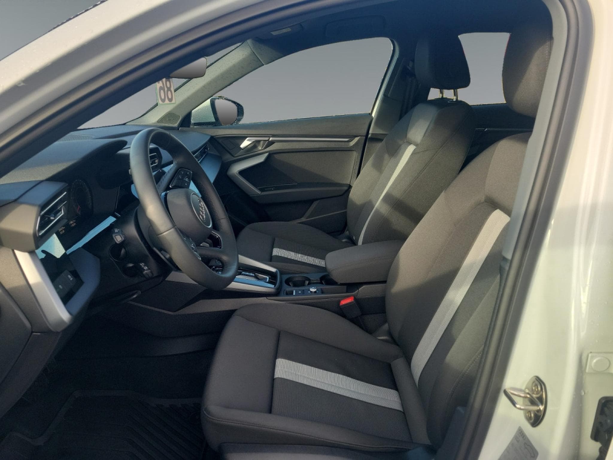 Audi A3 2.0 TDI 150ch DSG7 ADVANCED (2025) - Photo 10