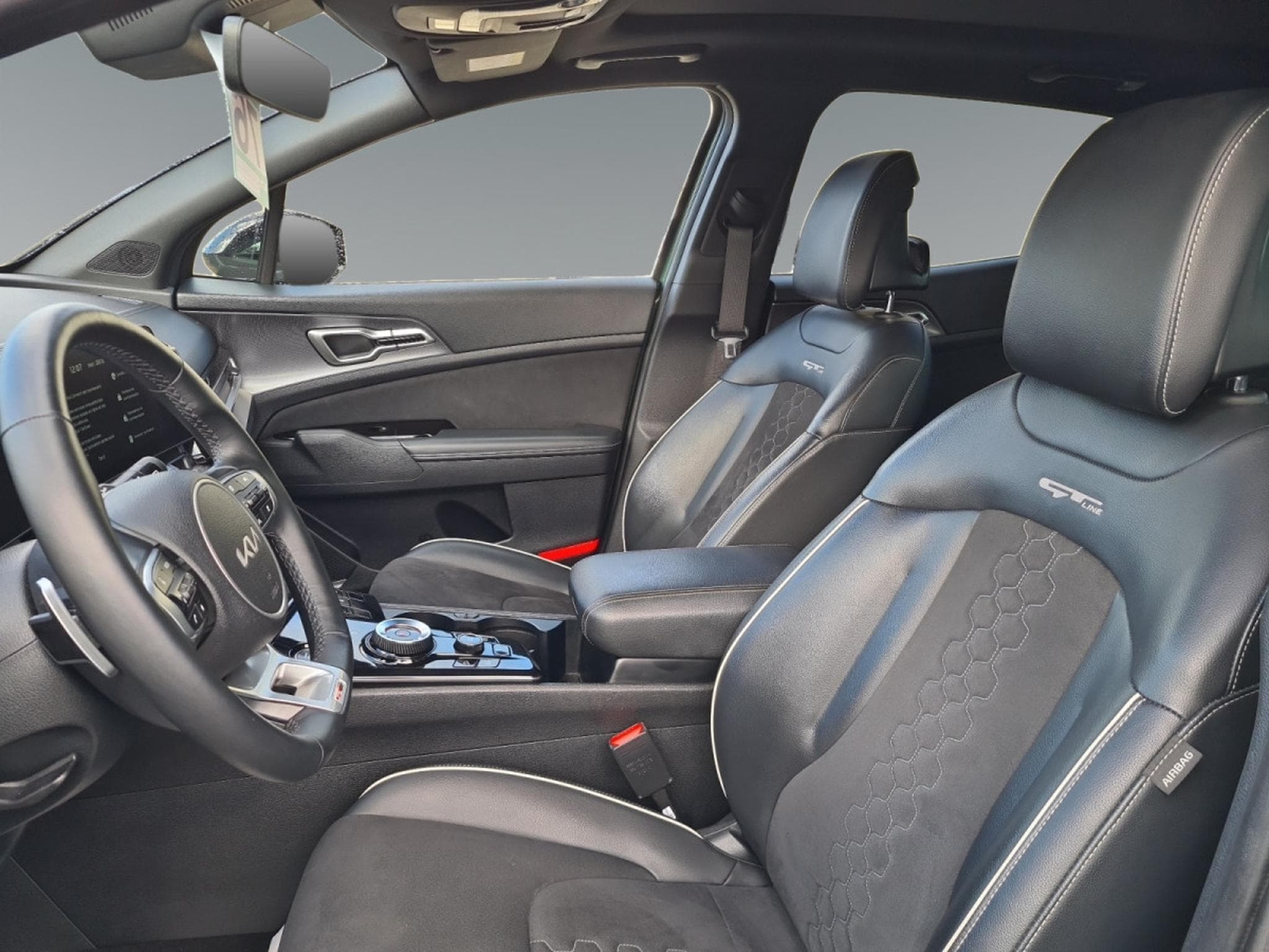 Kia Sportage GT Line HEV (2022) - Photo 10