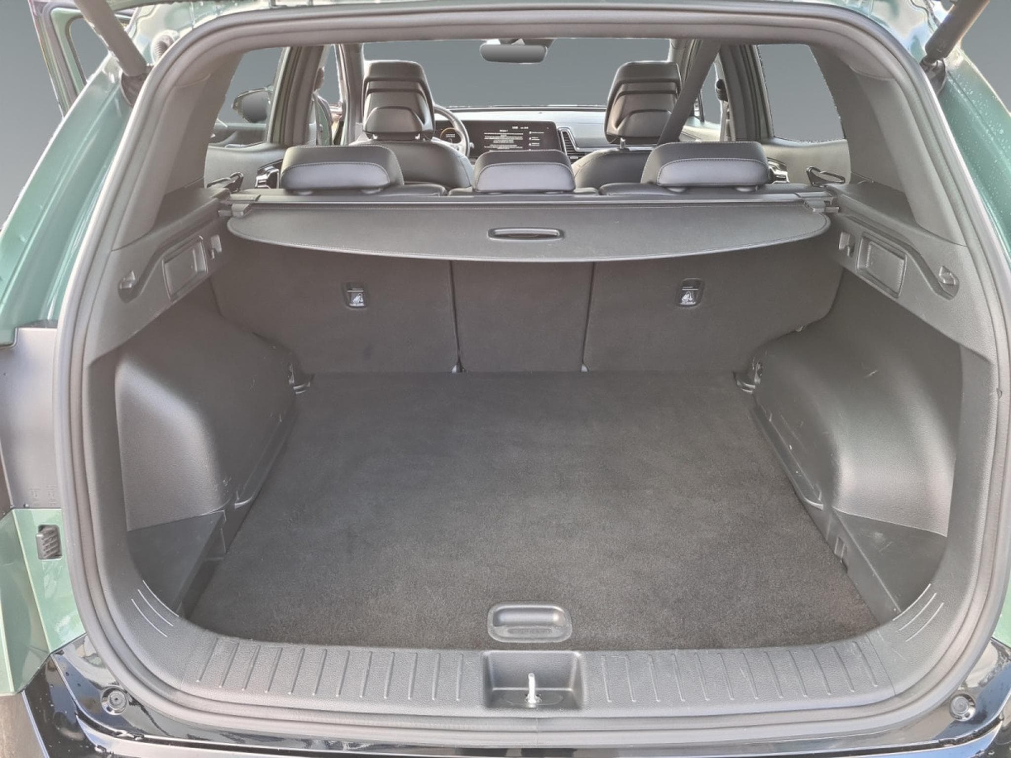 Kia Sportage GT Line HEV (2022) - Photo 17