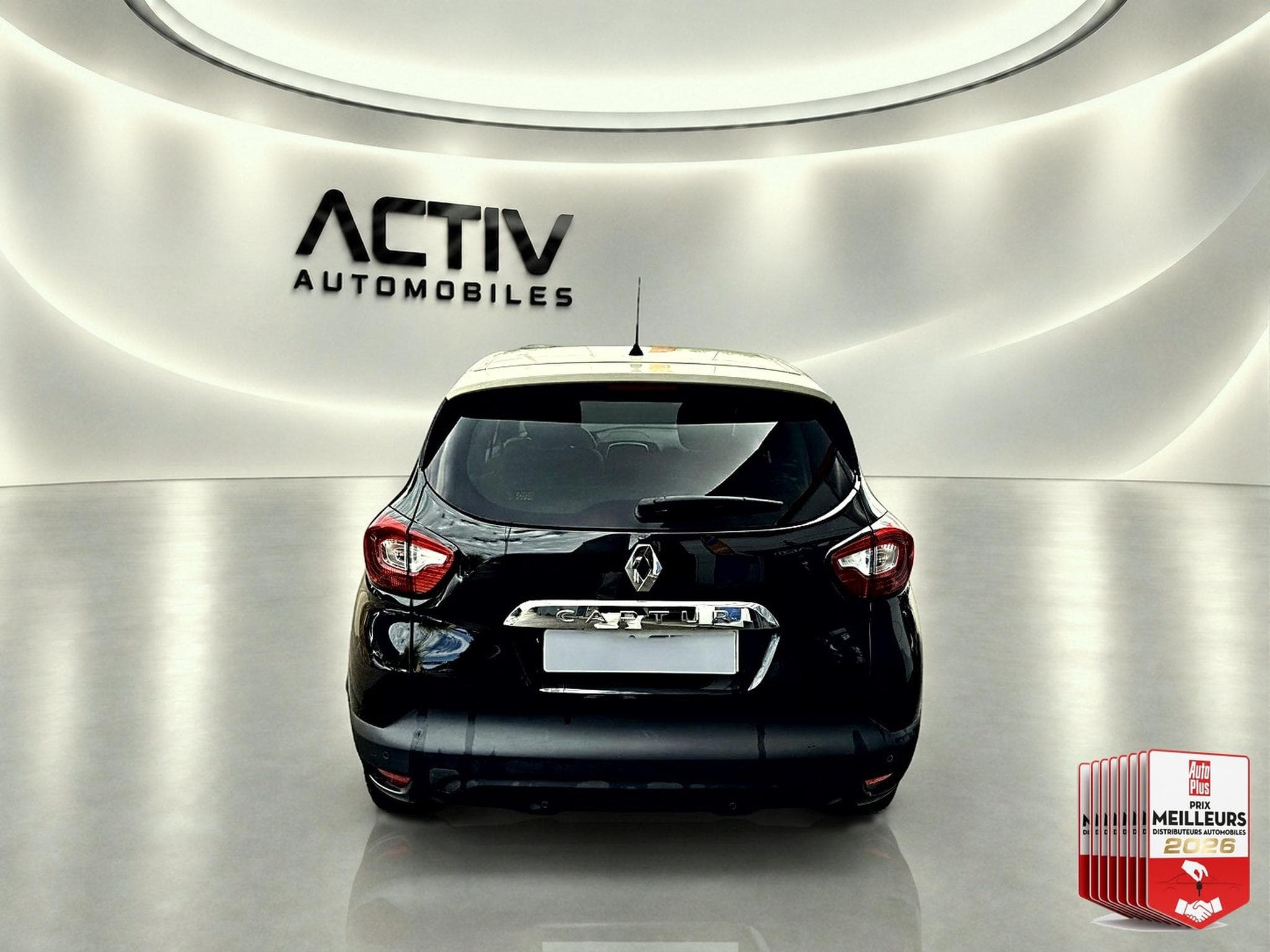 Renault CAPTUR 0.9 TCE 90 ENERGY INTENS 2016 (2016) - Photo 5