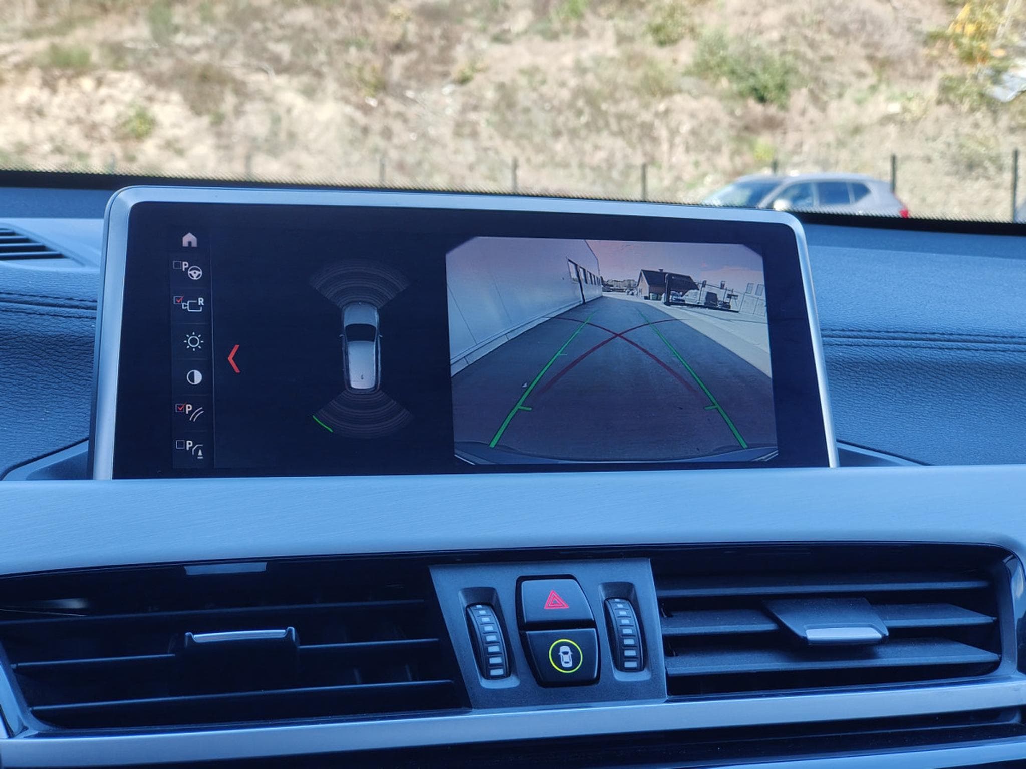 BMW X1 X1 SDRIVE18dA PACK M GPS BLUETOOTH CAMERA SIEGES CHAUFF (2022) - Foto 17