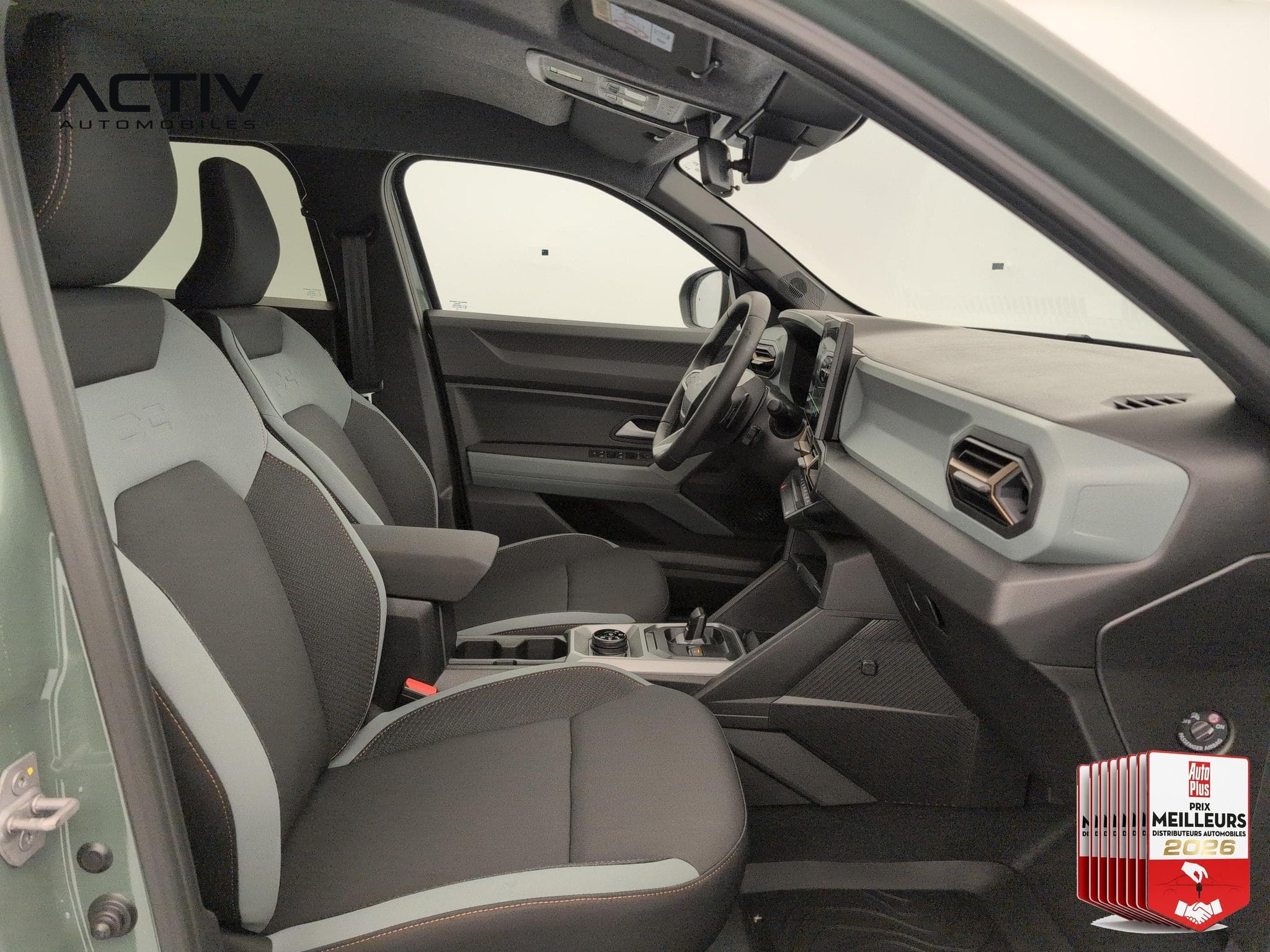 Dacia DUSTER Hybrid-G 150 4x4 Extreme (2026) - Photo 10