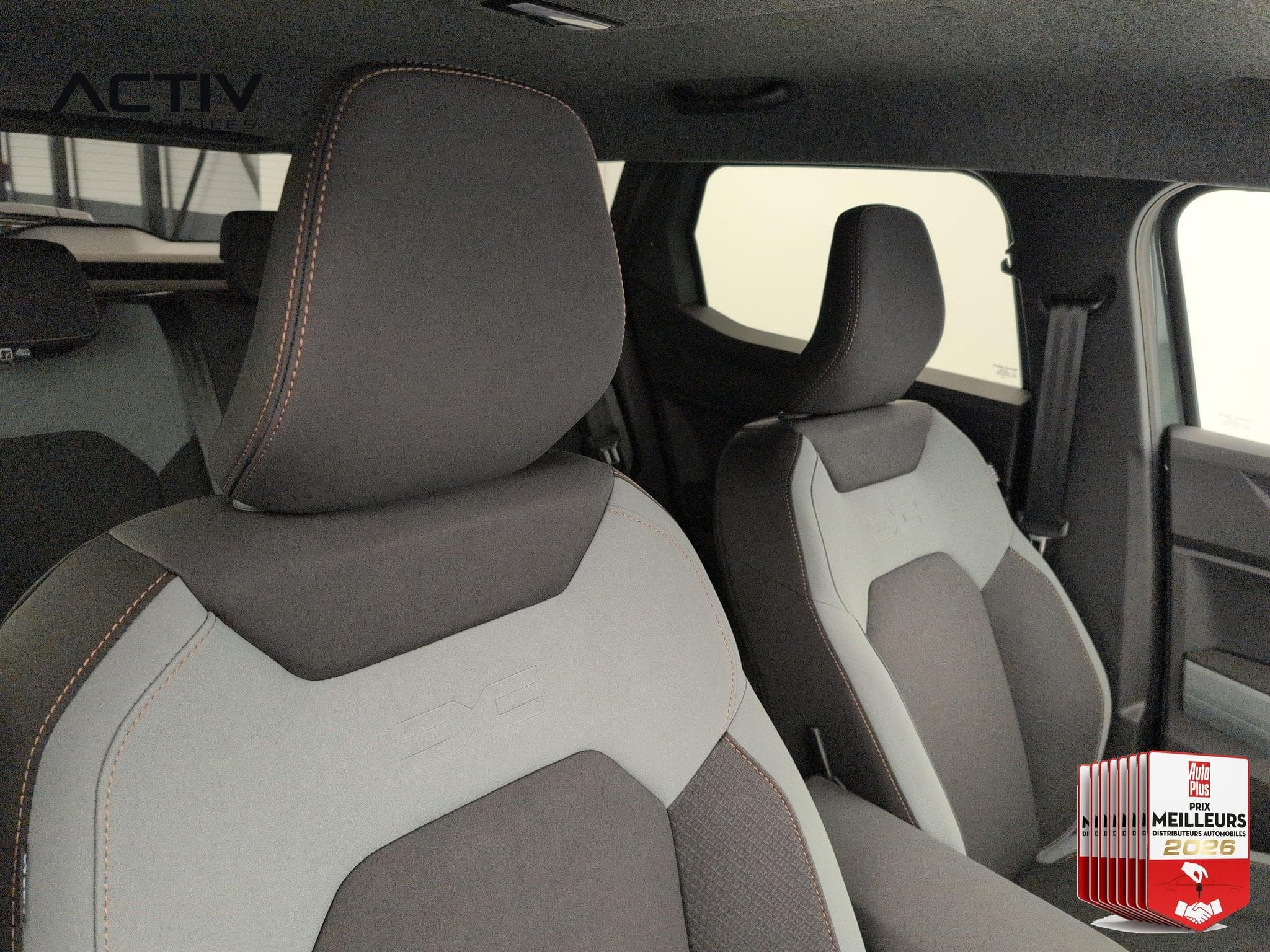 Dacia DUSTER Hybrid-G 150 4x4 Extreme (2026) - Photo 9