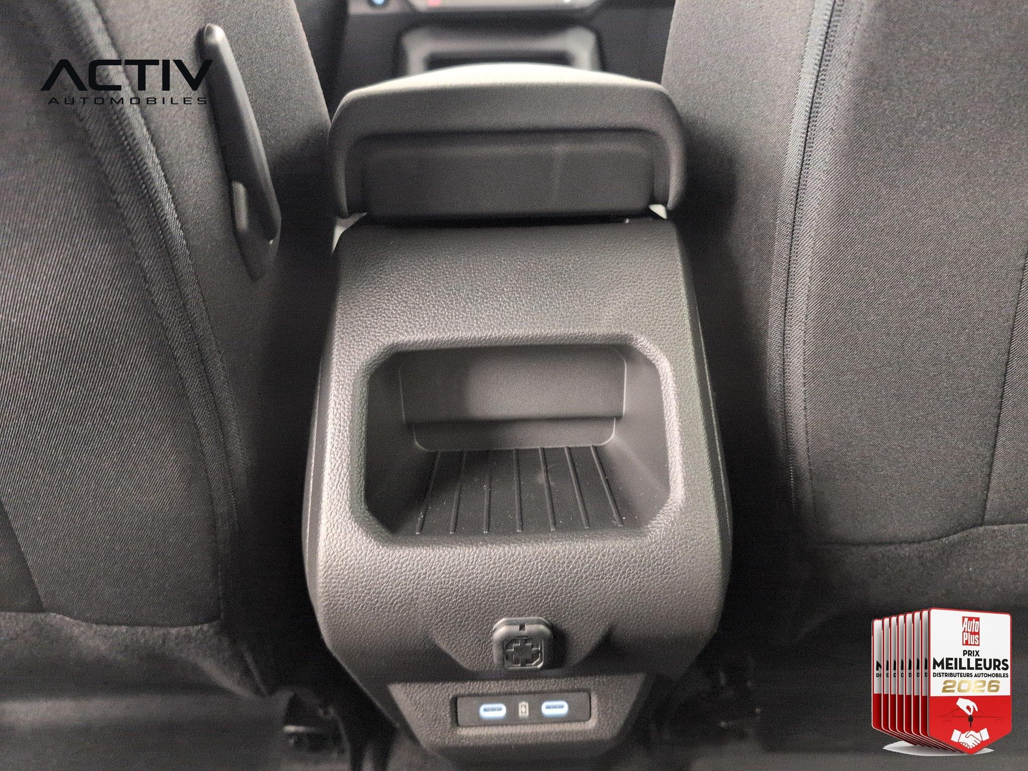 Dacia DUSTER Hybrid-G 150 4x4 Extreme (2026) - Photo 17