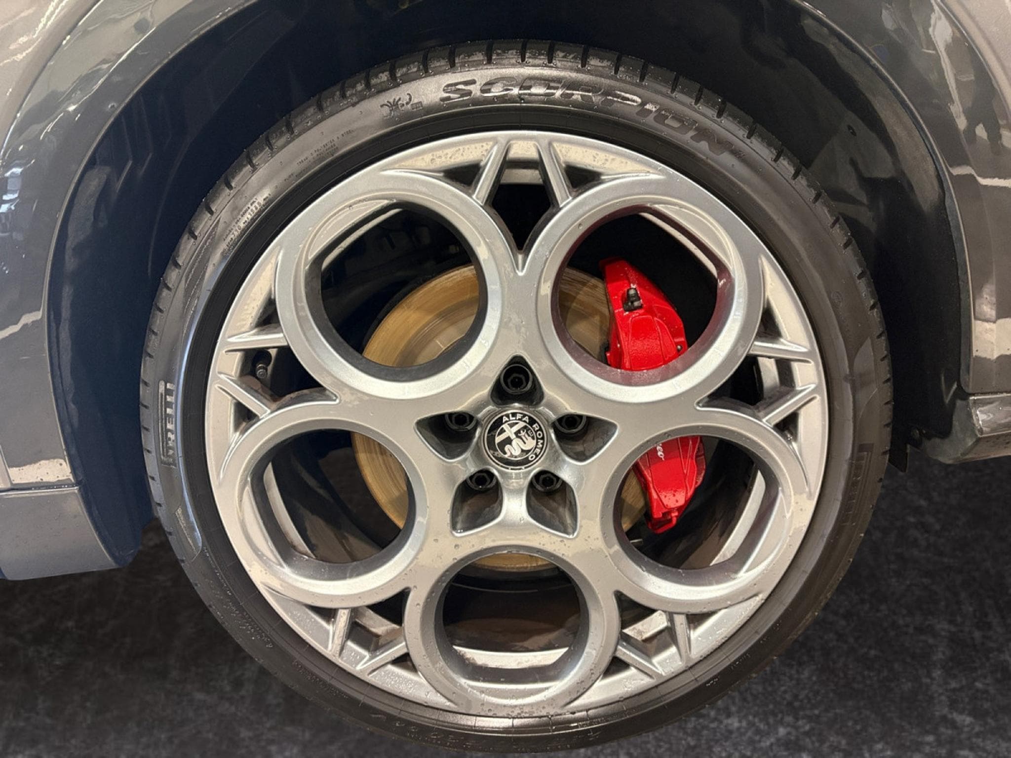 Alfa-Romeo Tonale 1.5 MHEV Edizione Speciale (2023) - Foto 6