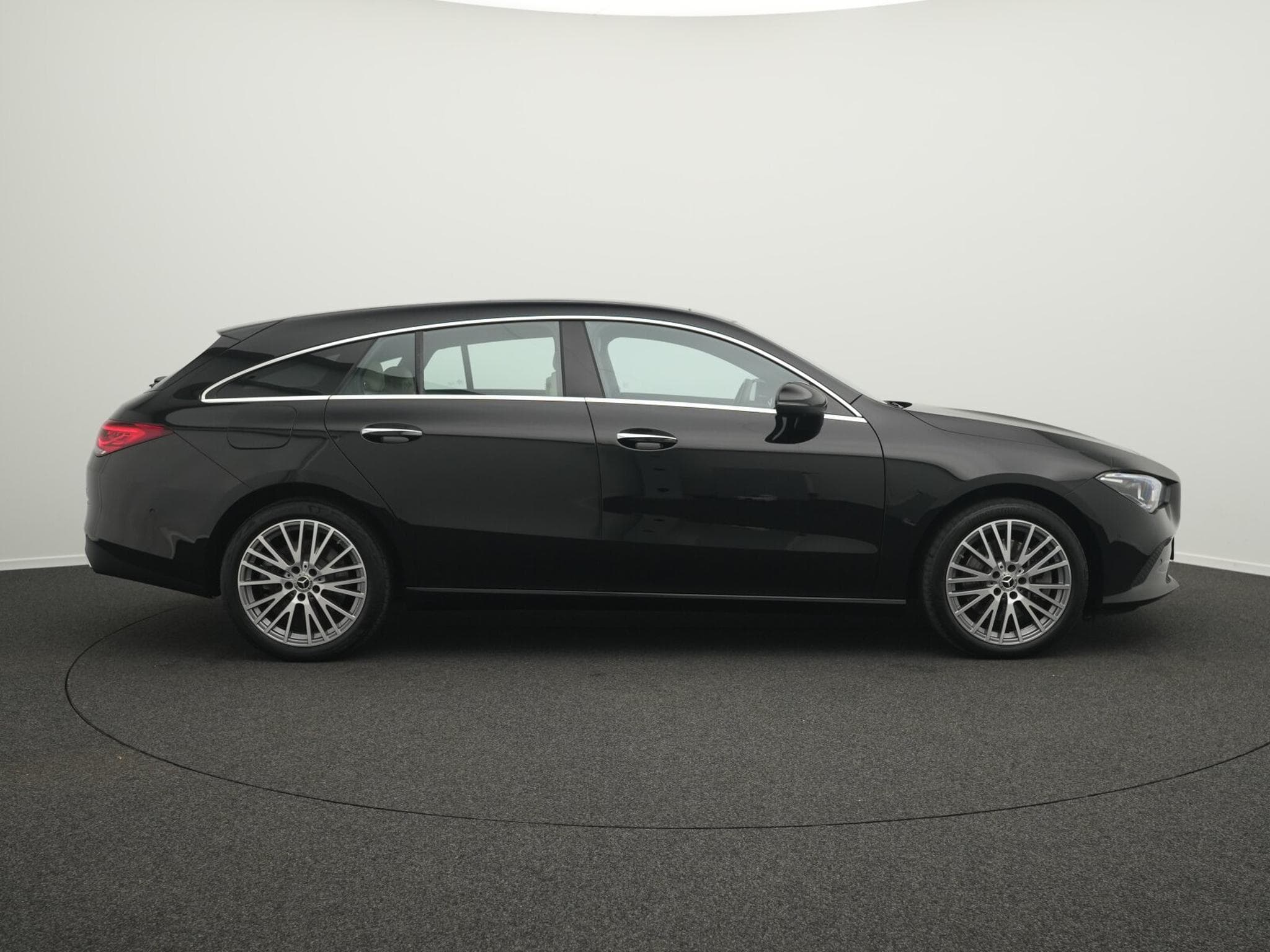 Mercedes CLA 250 e Progressive LED+Pano+360°+Memo (2023) - Photo 5