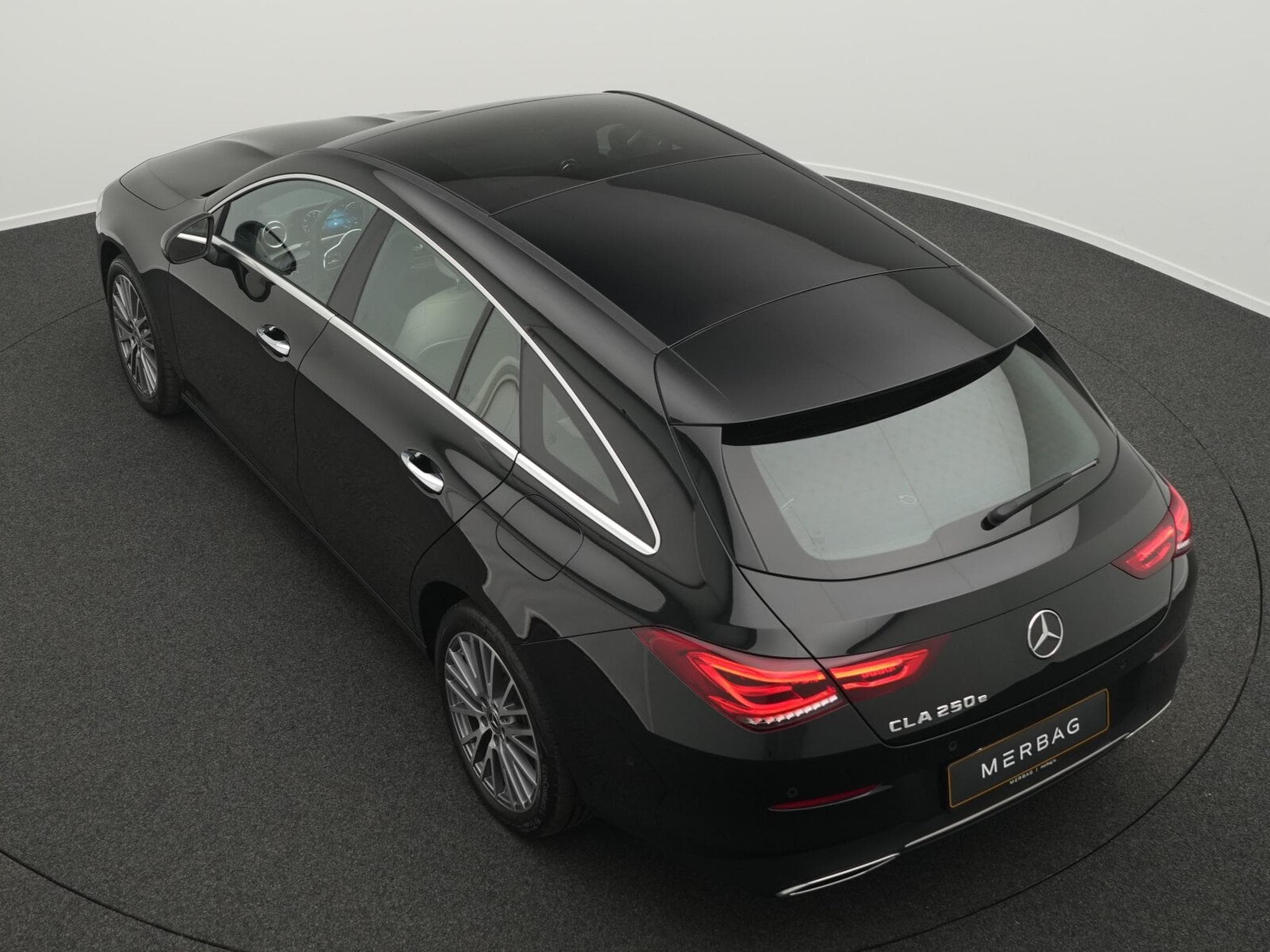 Mercedes CLA 250 e Progressive LED+Pano+360°+Memo (2023) - Photo 13