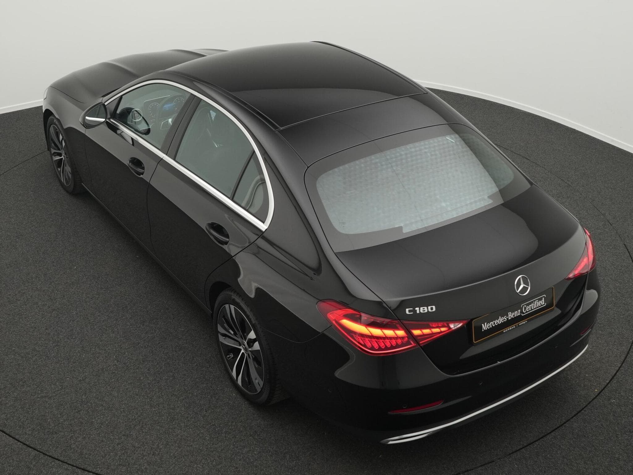 Mercedes C 180 Avantgarde LED+MBUX+Totw (2025) - Photo 13