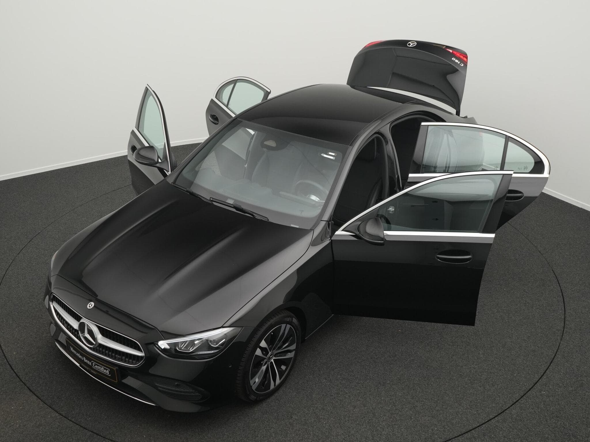 Mercedes C 180 Avantgarde LED+MBUX+Totw (2025) - Photo 14