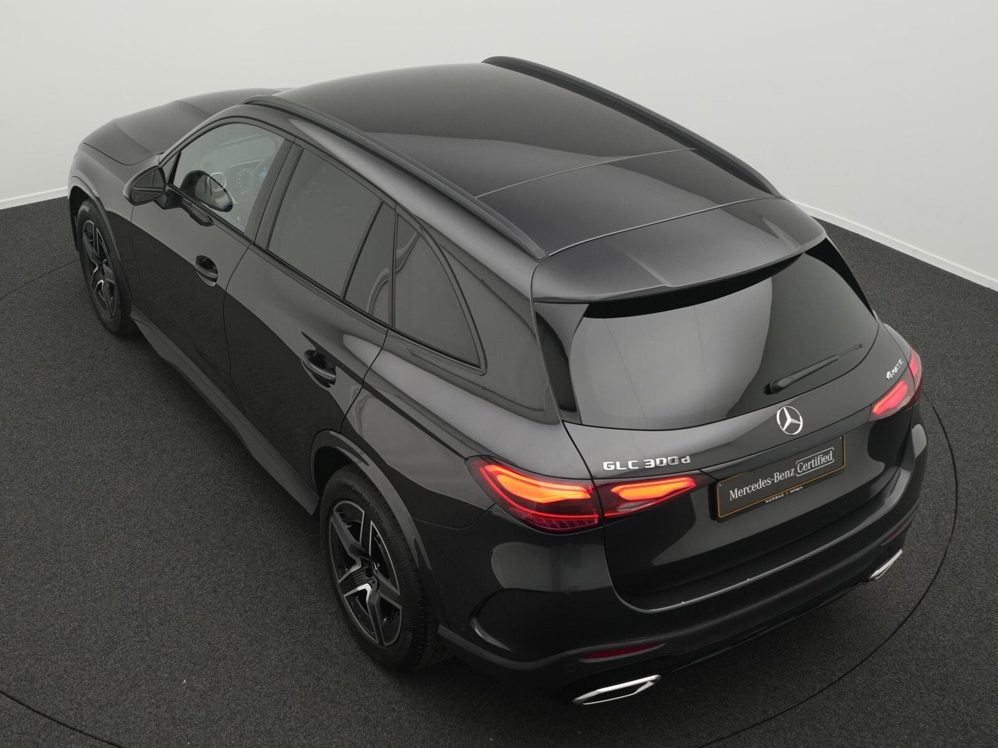 Mercedes GLC 300 d 4M AMG-Line LED+Kamera+EasyPack+Night (2025) - Photo 13