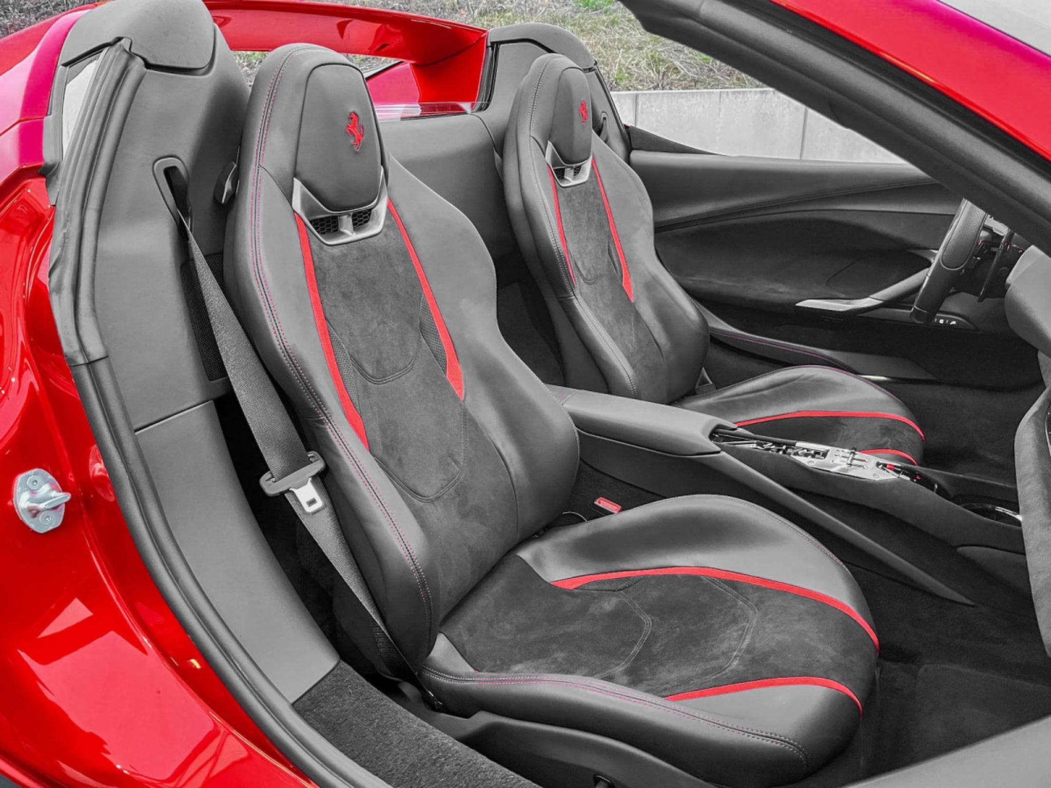 Ferrari 296 GTS 296 GTS/ Rosso Magma Extracampionario /Garantie Ferrari (2025) - Photo 12