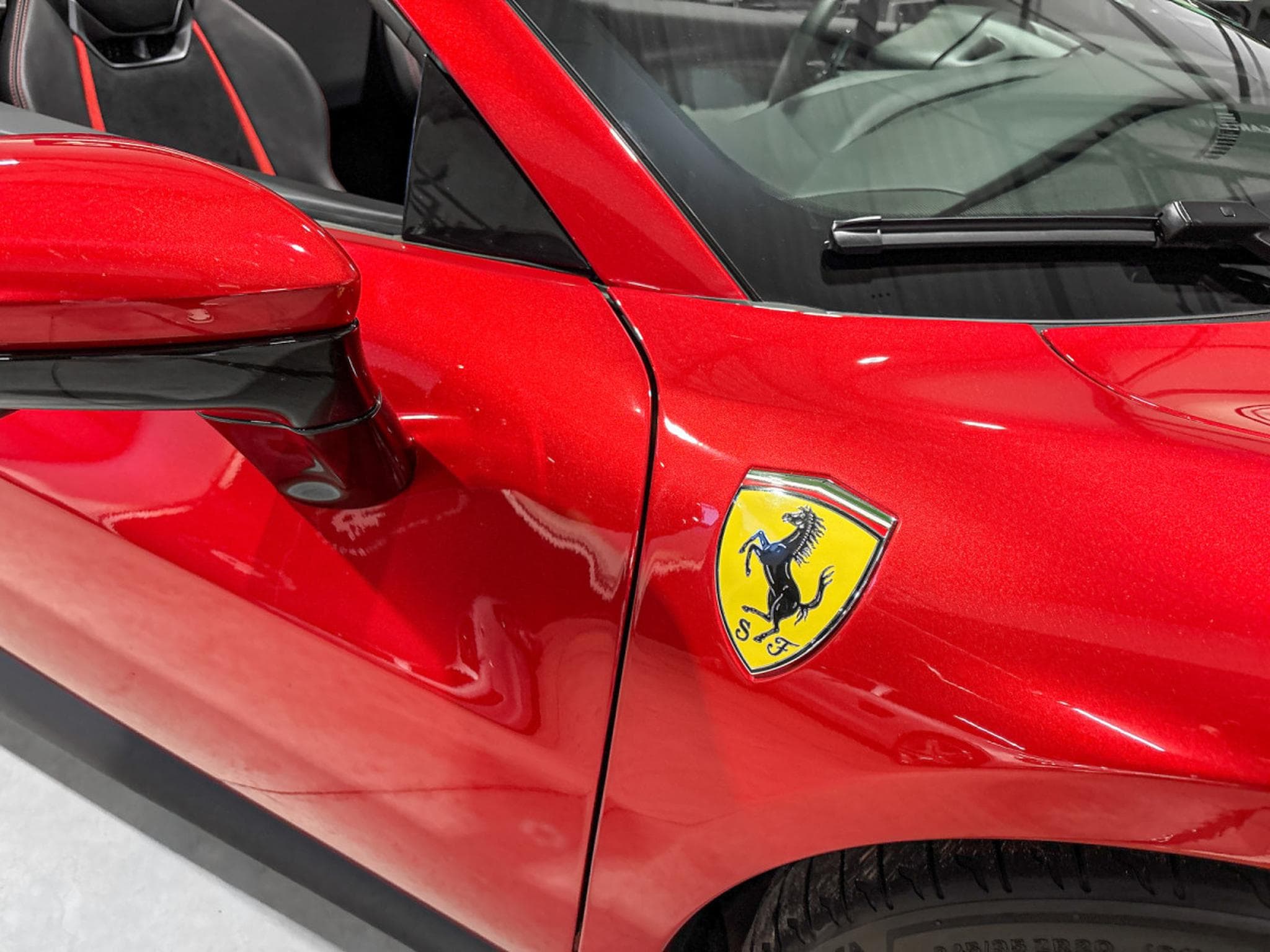 Ferrari 296 GTS 296 GTS/ Rosso Magma Extracampionario /Garantie Ferrari (2025) - Photo 21