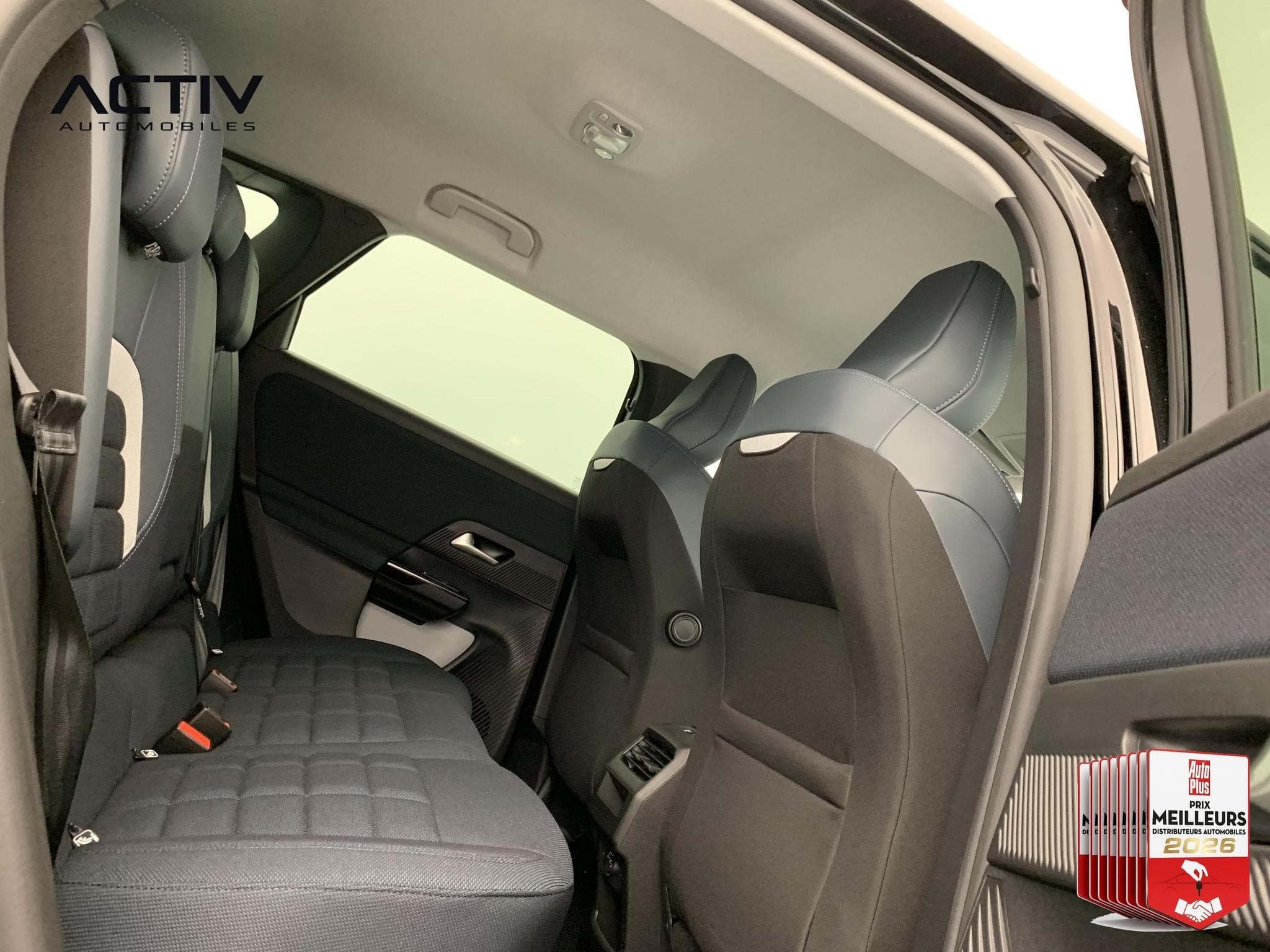 Citroën C5 AIRCROSS HYBRIDE 145 CH E-DCS6 PLUS (2026) - Photo 10
