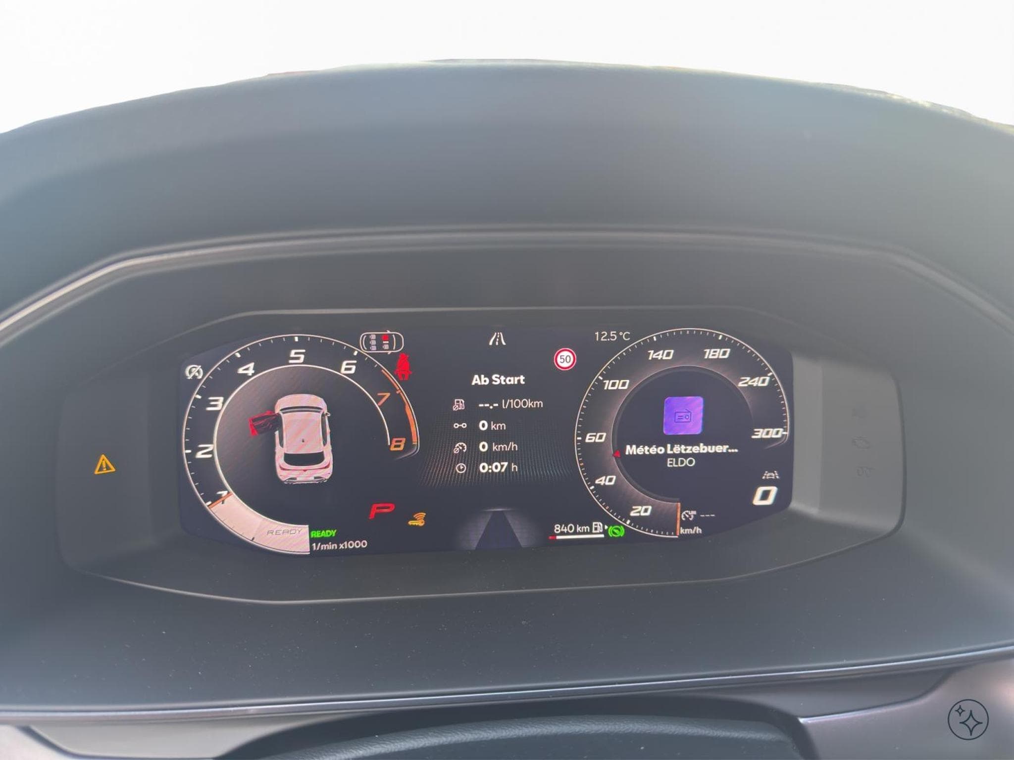 Cupra Leon mHEV, Matrix, Dynamica Seats, Sennheiser, NAVI, Apple Carpla (2026) - Photo 25
